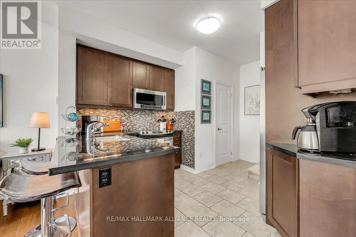 701 - 1011 DETA ROAD