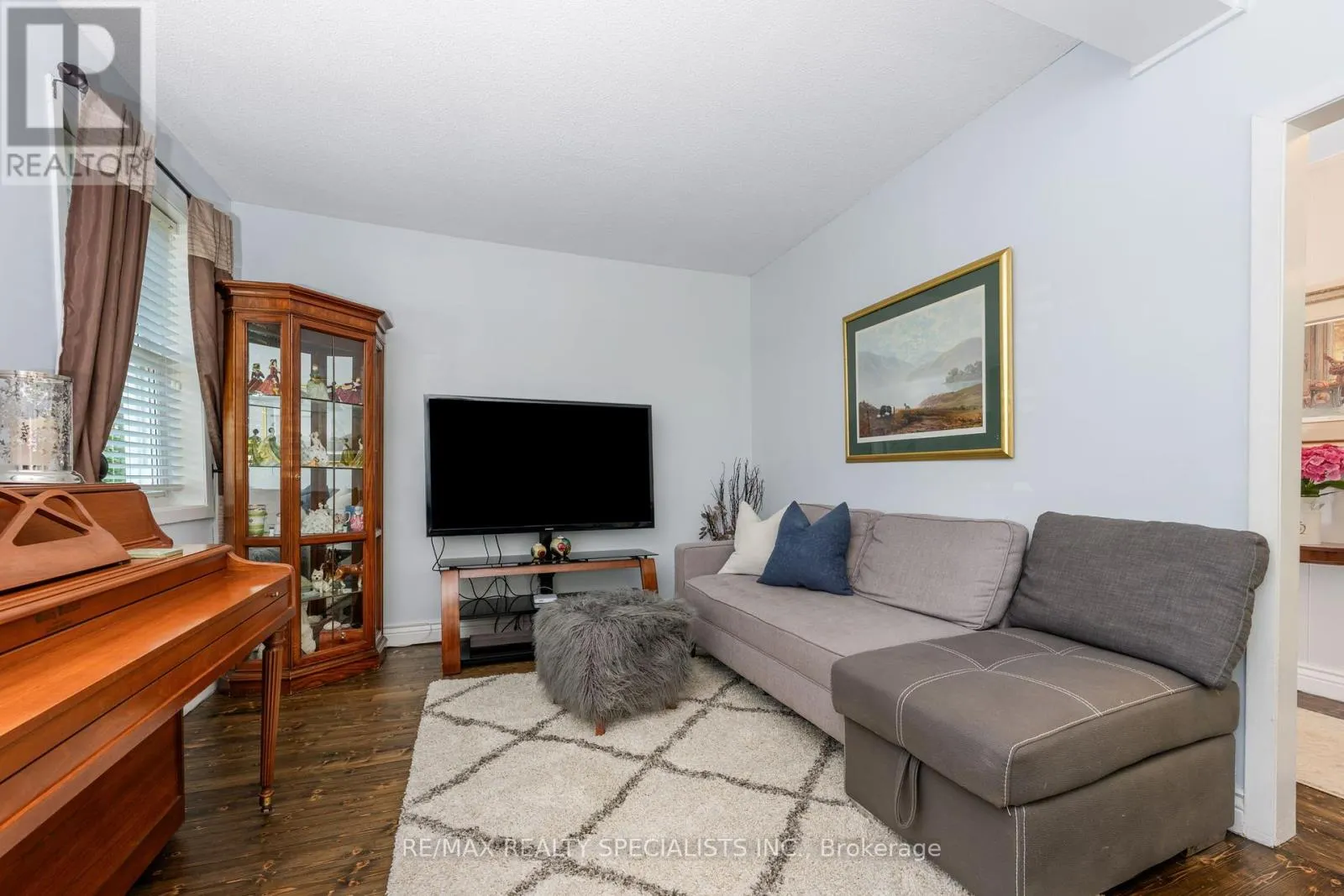7 ARLETTA STREET
