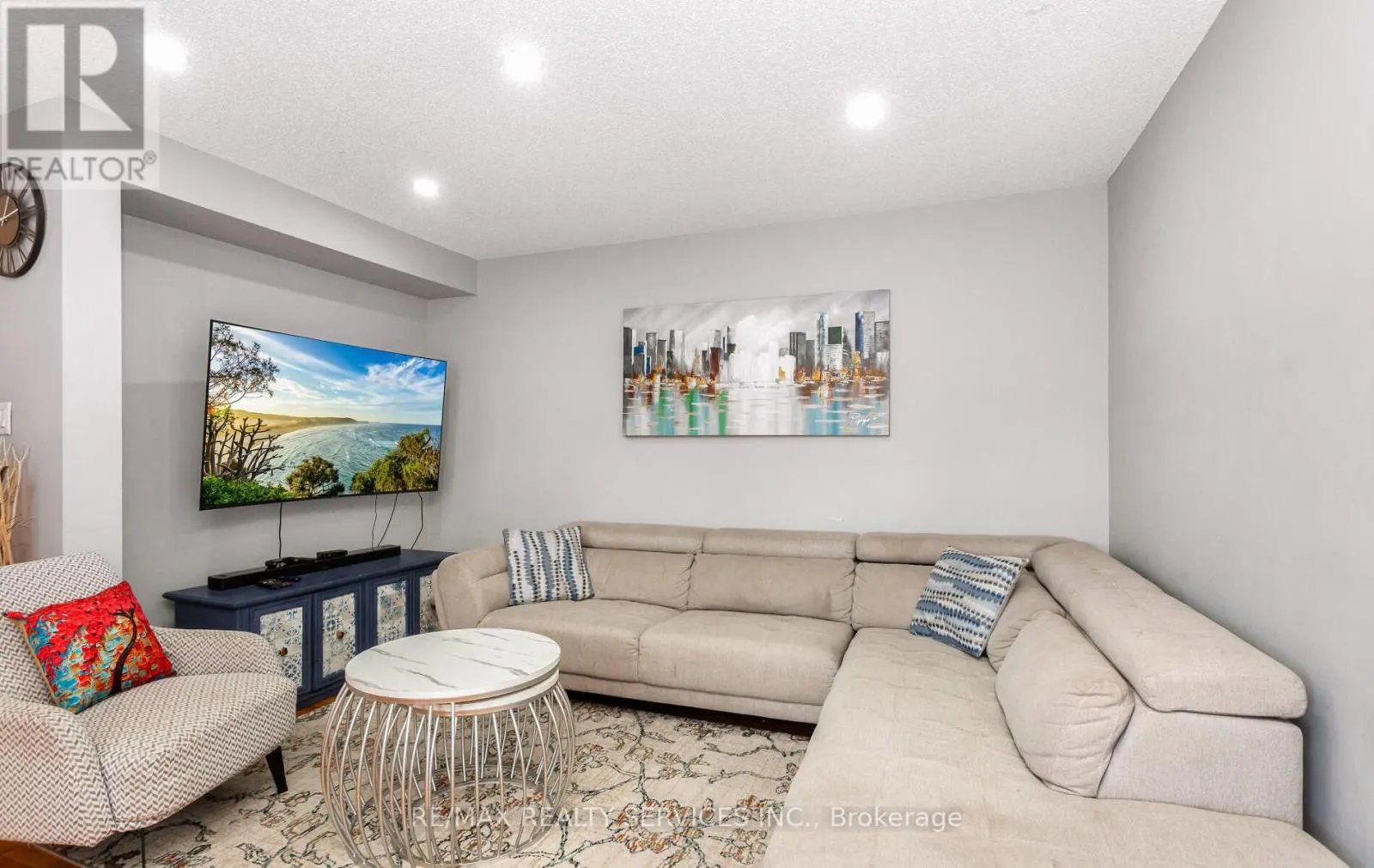 822 OTHELLO COURT