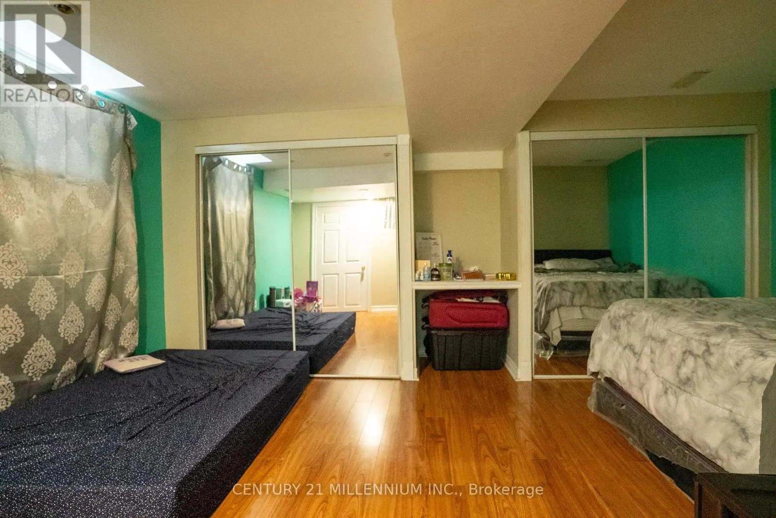 11 BLAIRWOOD COURT
