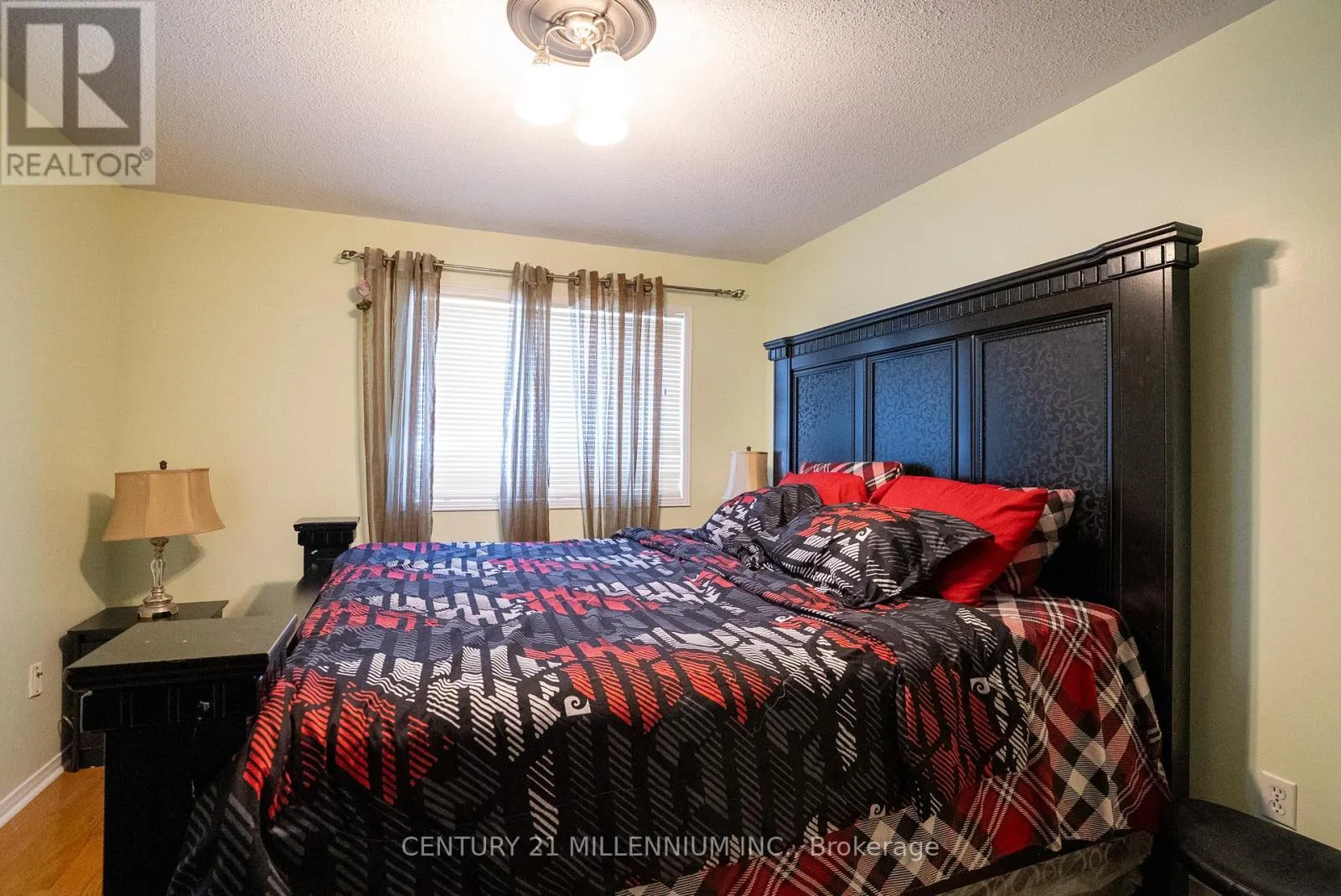 11 BLAIRWOOD COURT