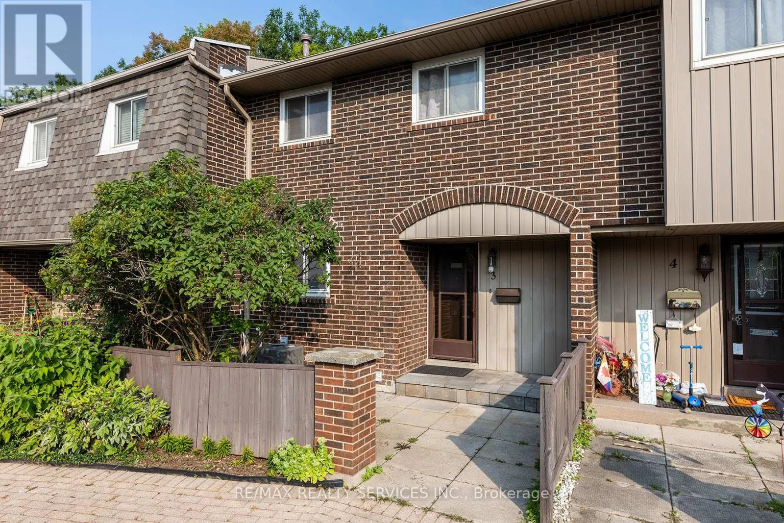 UNIT 3 - 1306 GUELPH LINE