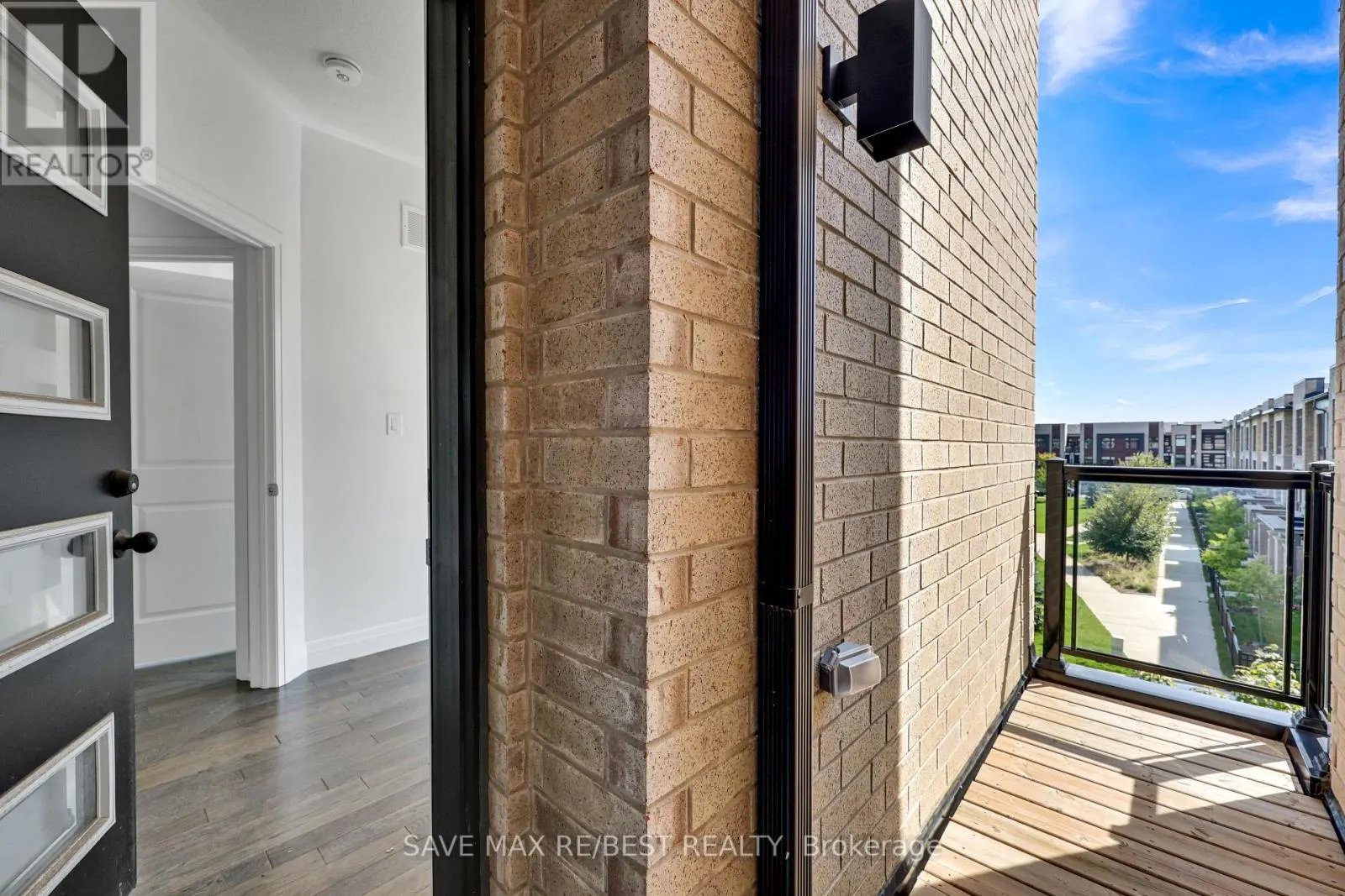 2536 LITTLEFIELD CRESCENT
