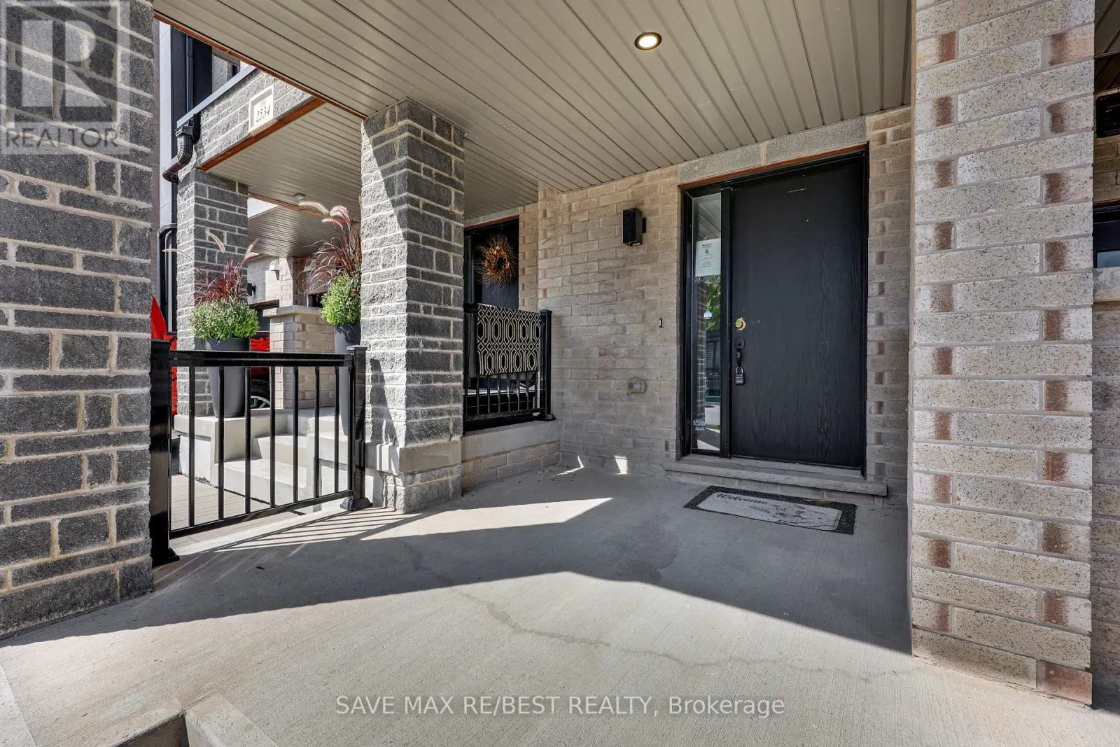 2536 LITTLEFIELD CRESCENT