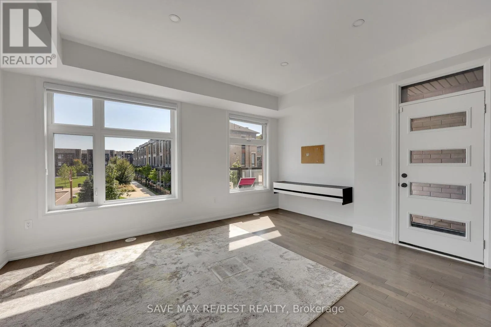 2536 LITTLEFIELD CRESCENT