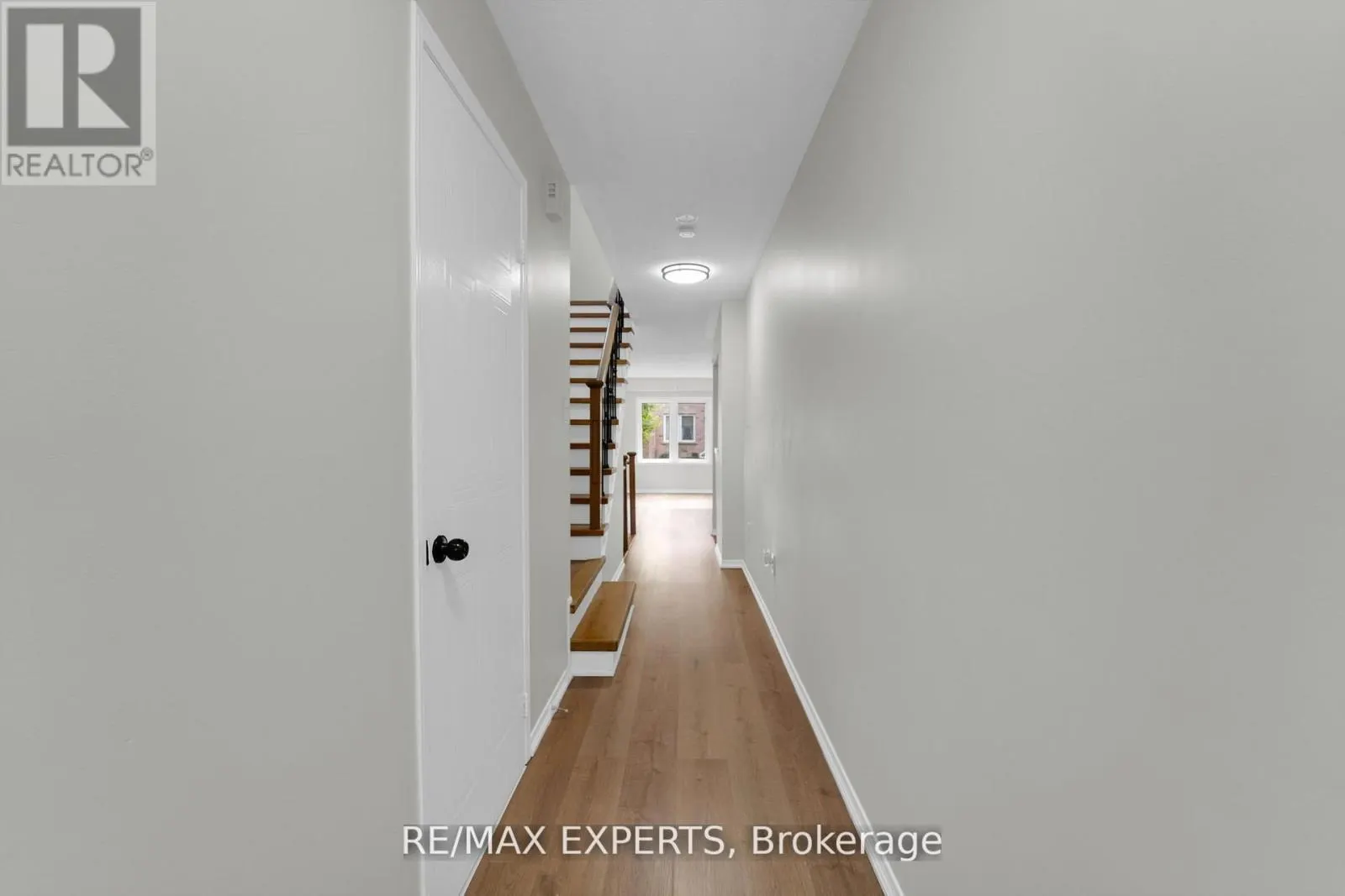 120 - 86 JOYMAR DRIVE