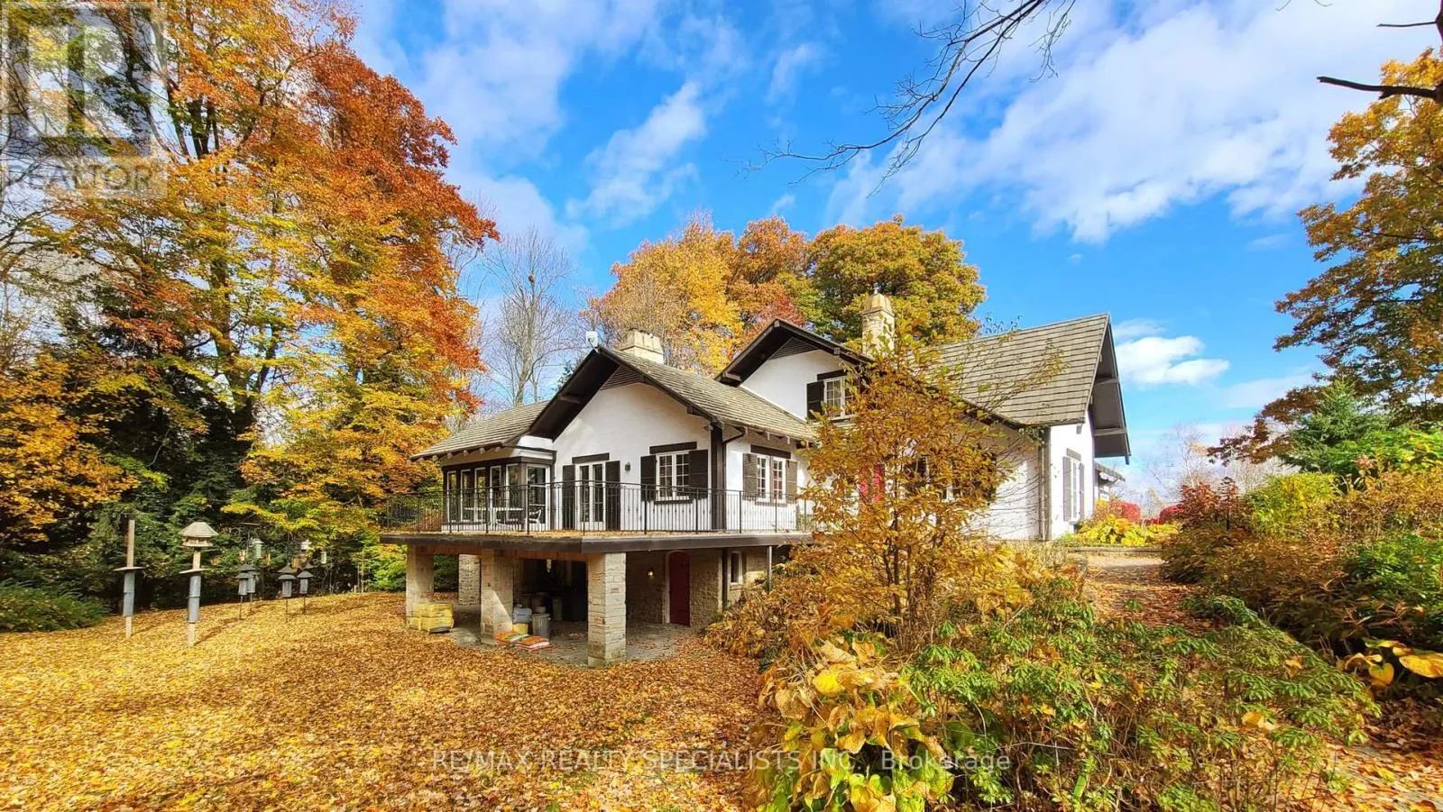 1251 BRITANNIA ROAD