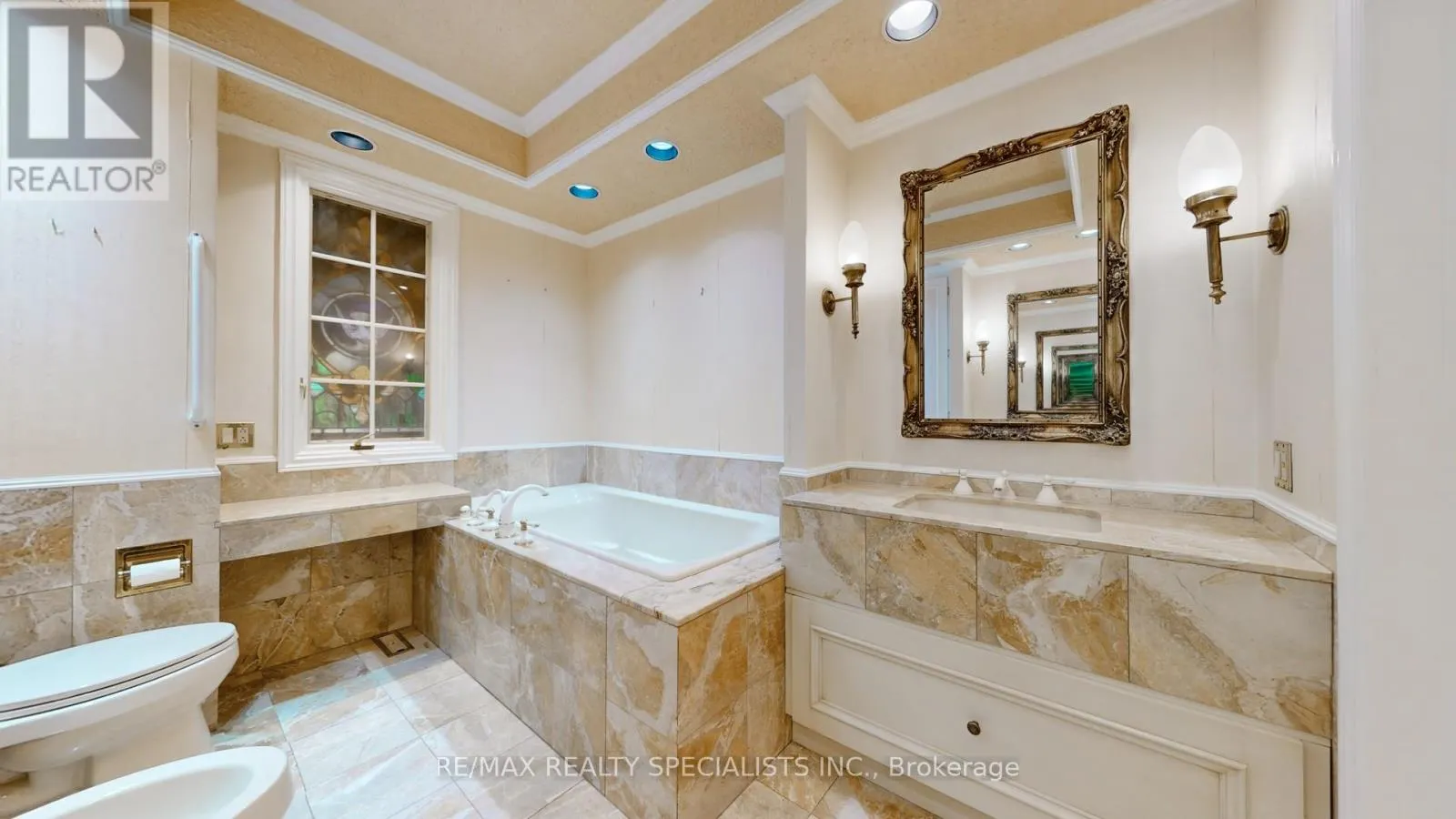 1251 BRITANNIA ROAD
