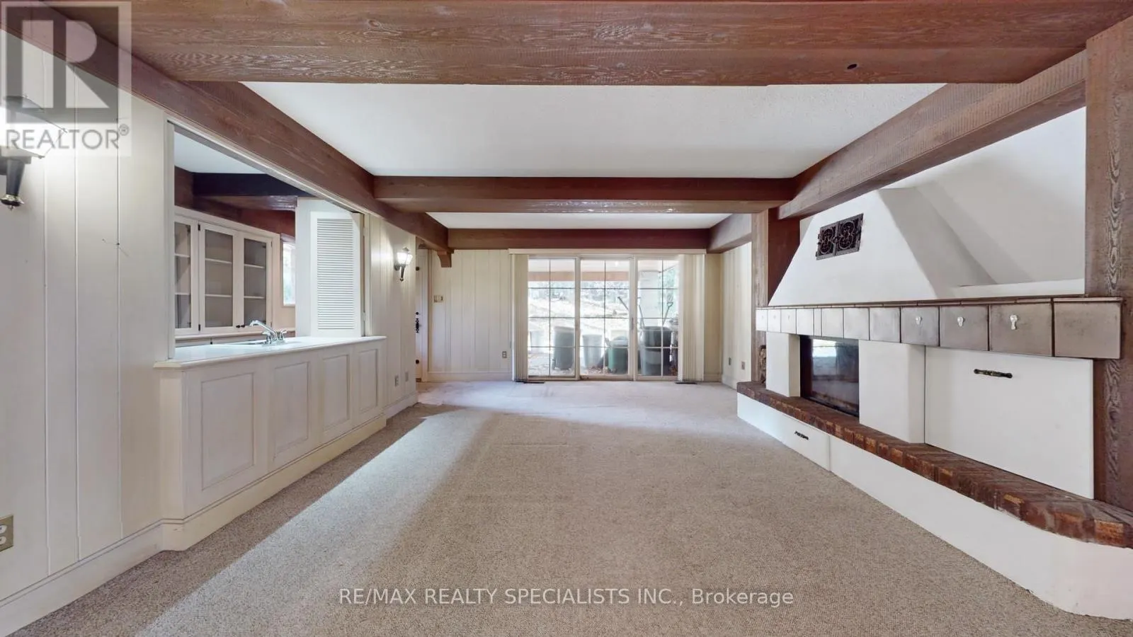 1251 BRITANNIA ROAD