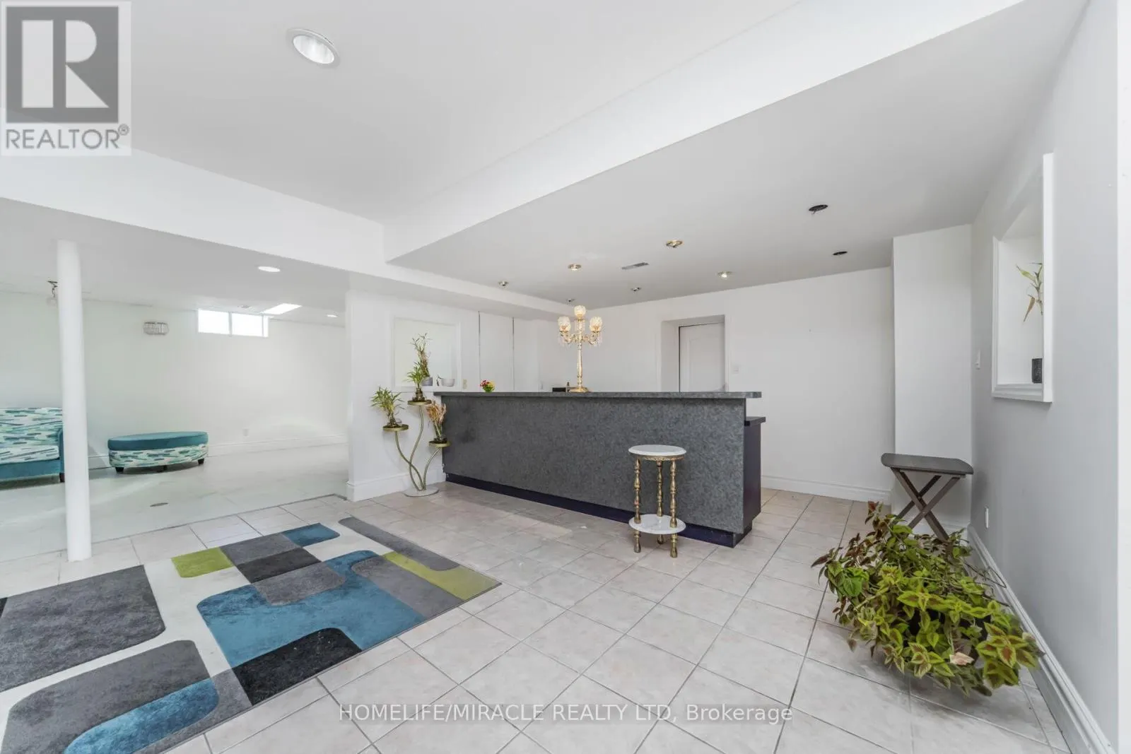 21 BOWMAN AVENUE