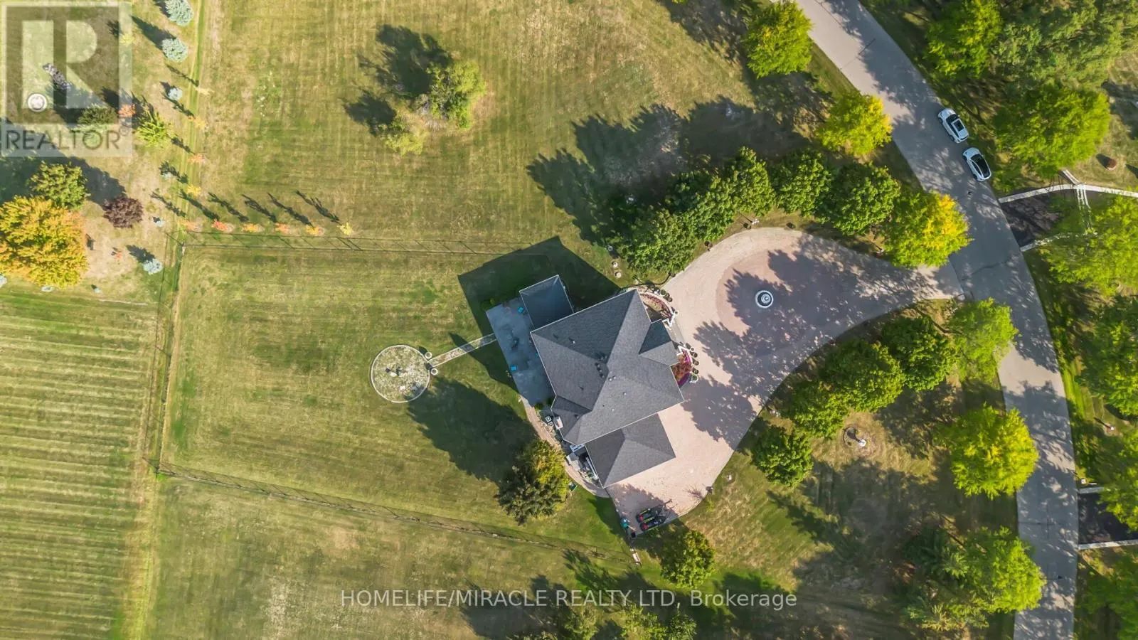 21 BOWMAN AVENUE