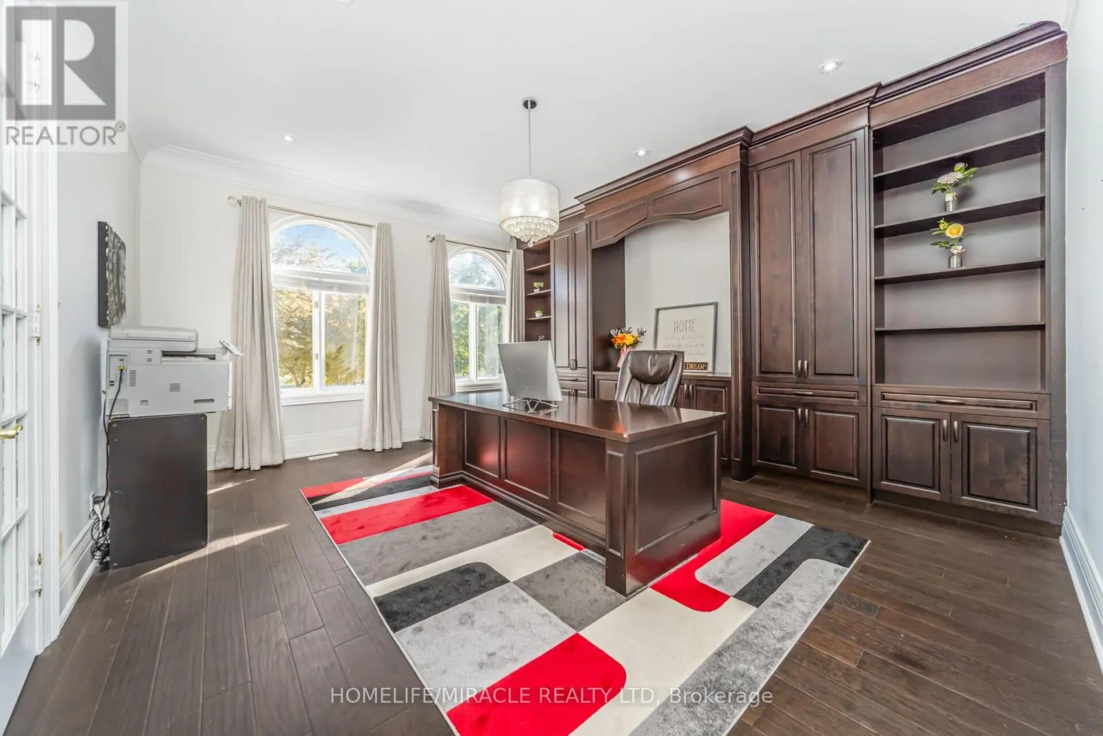 21 BOWMAN AVENUE