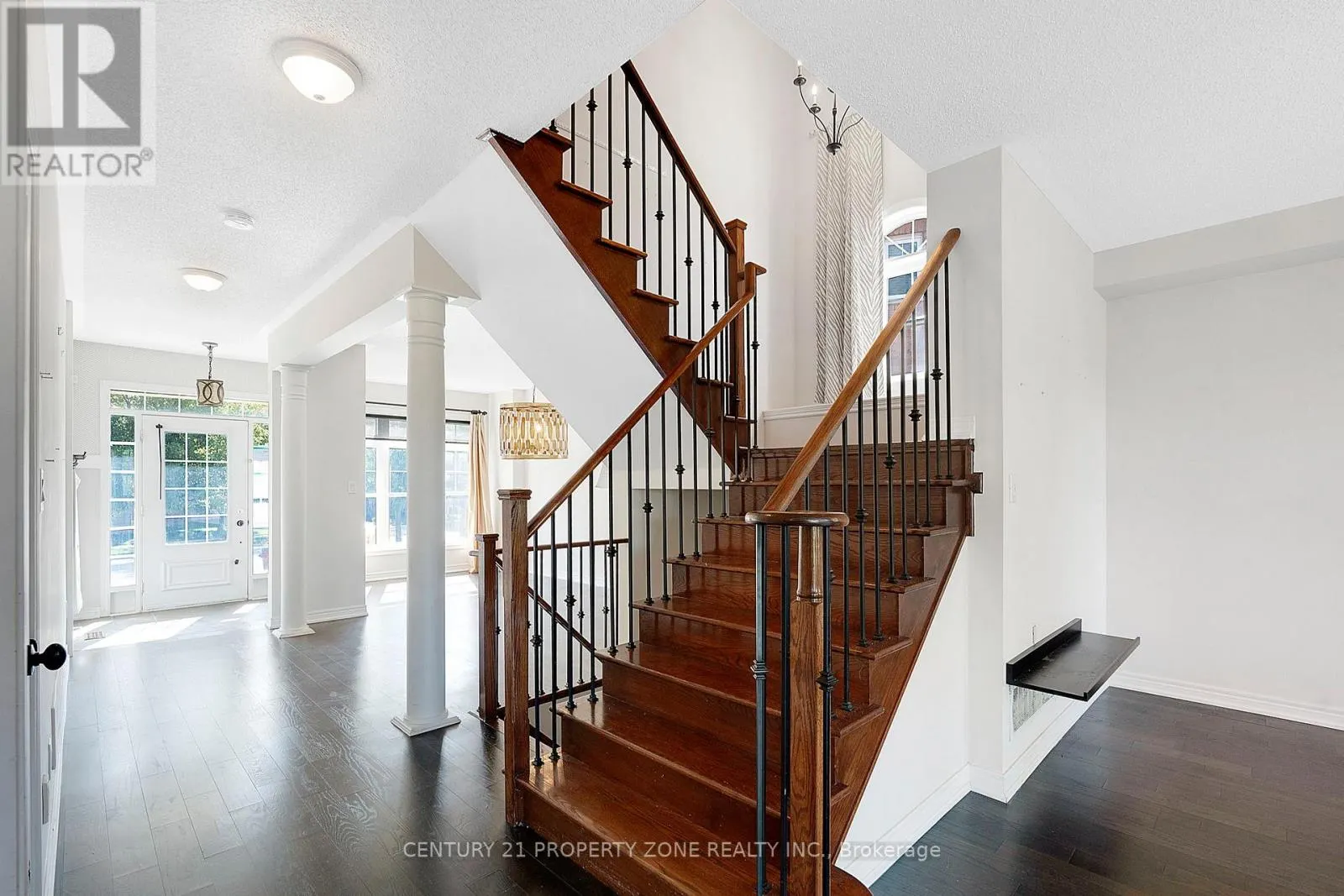 401 BAYLIS COURT