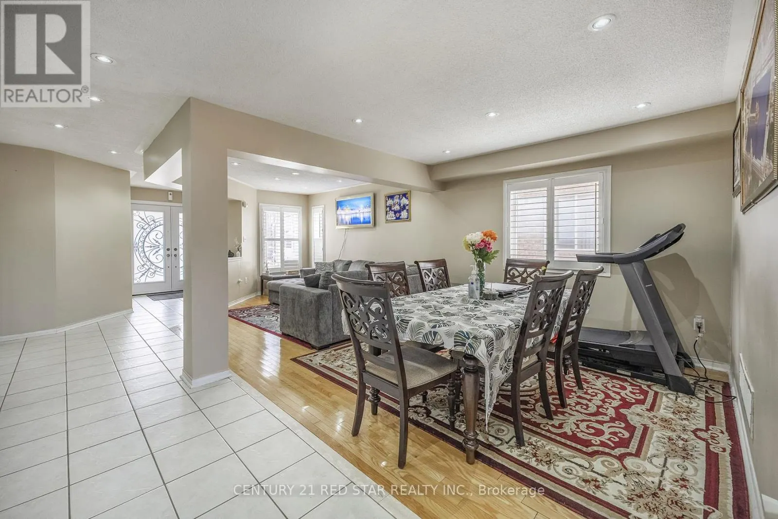 36 FIELD THISTLE DRIVE