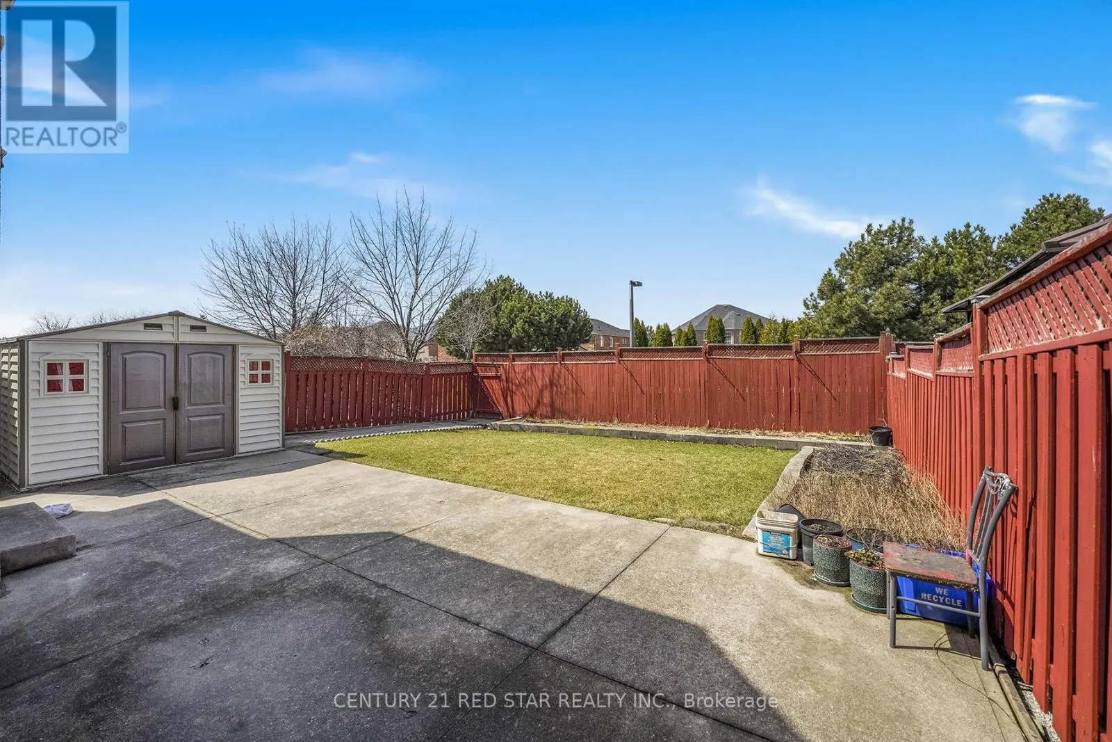 36 FIELD THISTLE DRIVE
