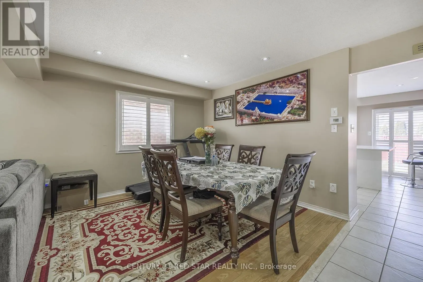 36 FIELD THISTLE DRIVE