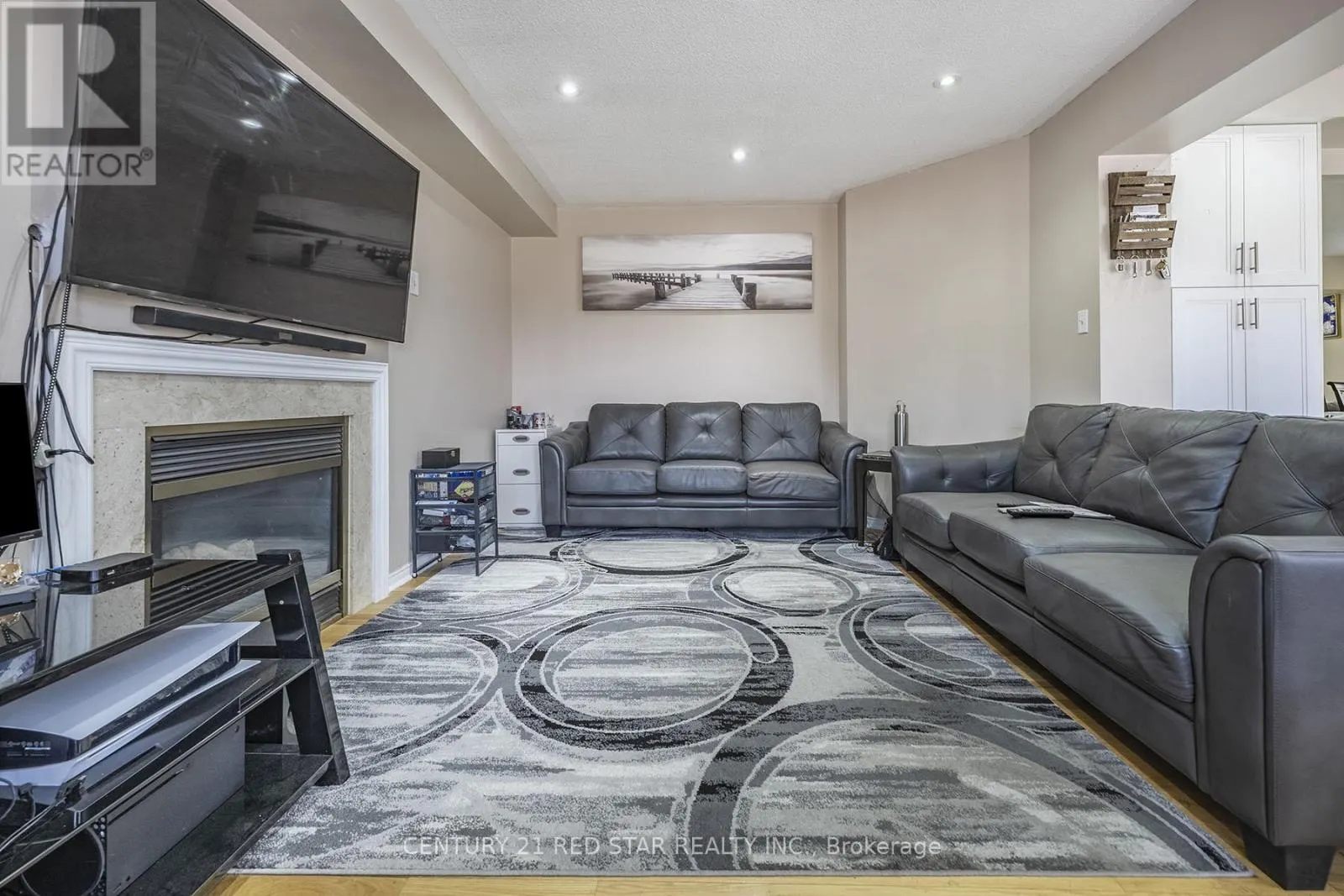 36 FIELD THISTLE DRIVE