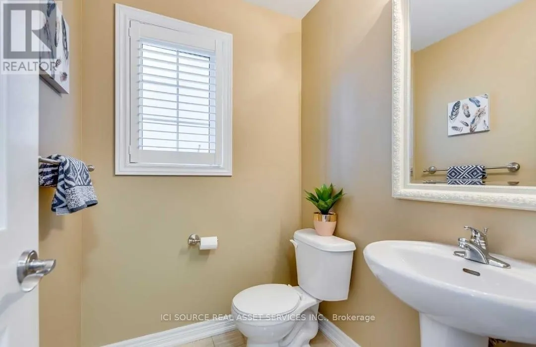 38 BEACHVILLE CIRCLE