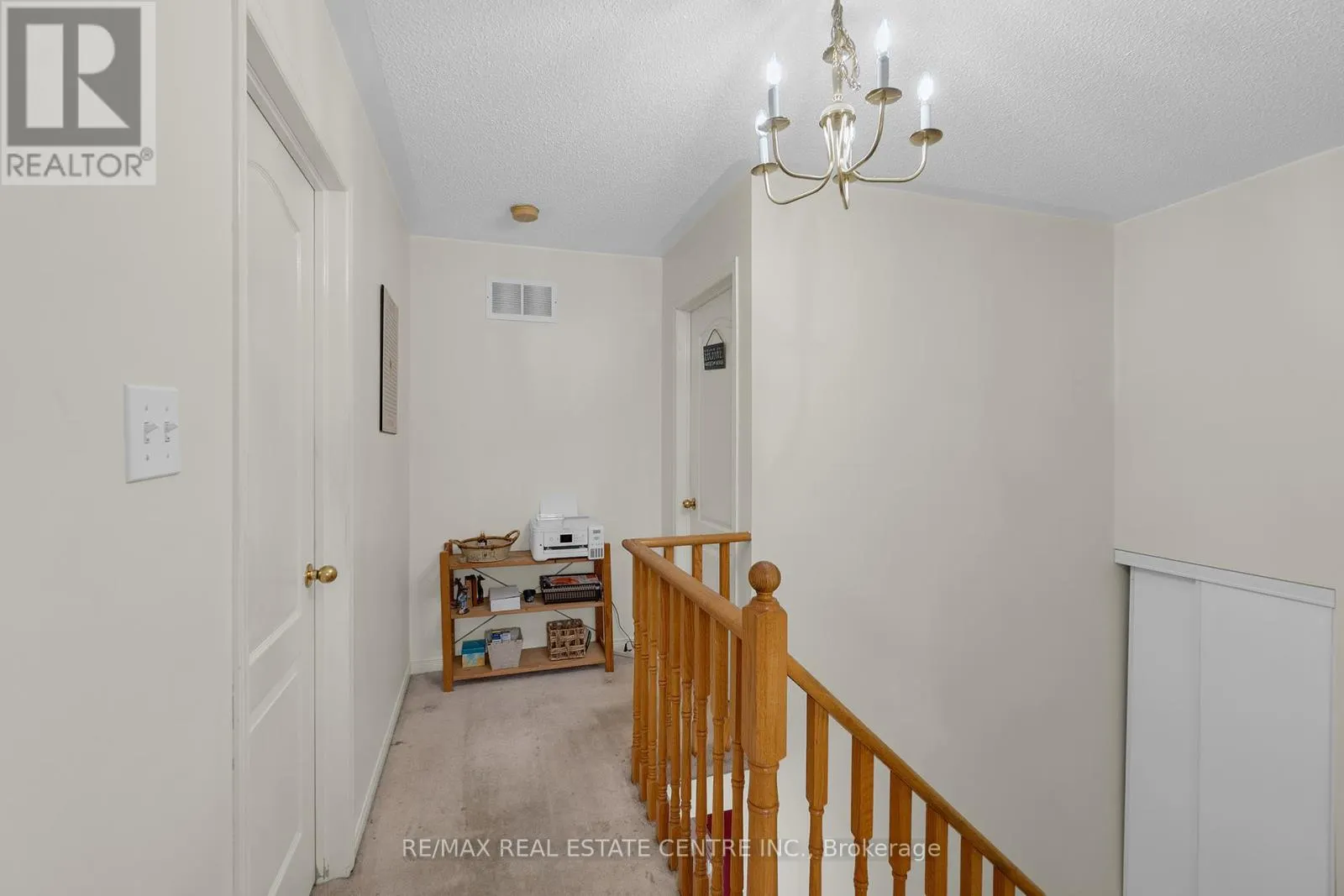 140 SAINTSBURY CRESCENT