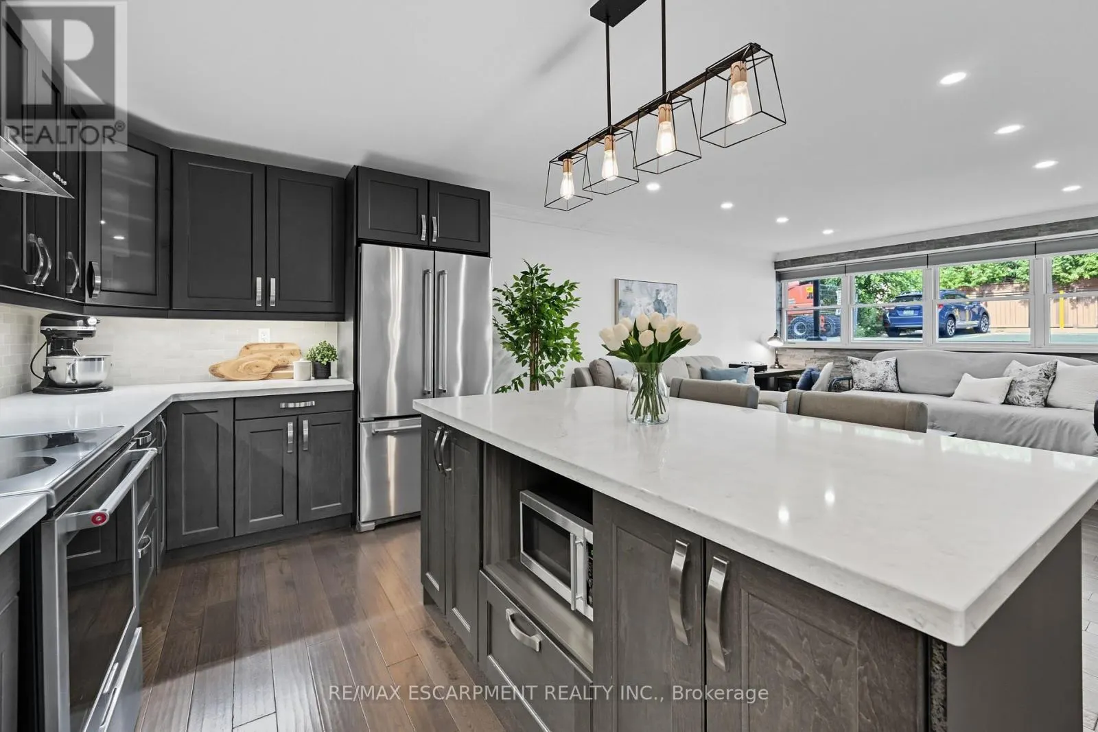 104 - 1377 LAKESHORE ROAD