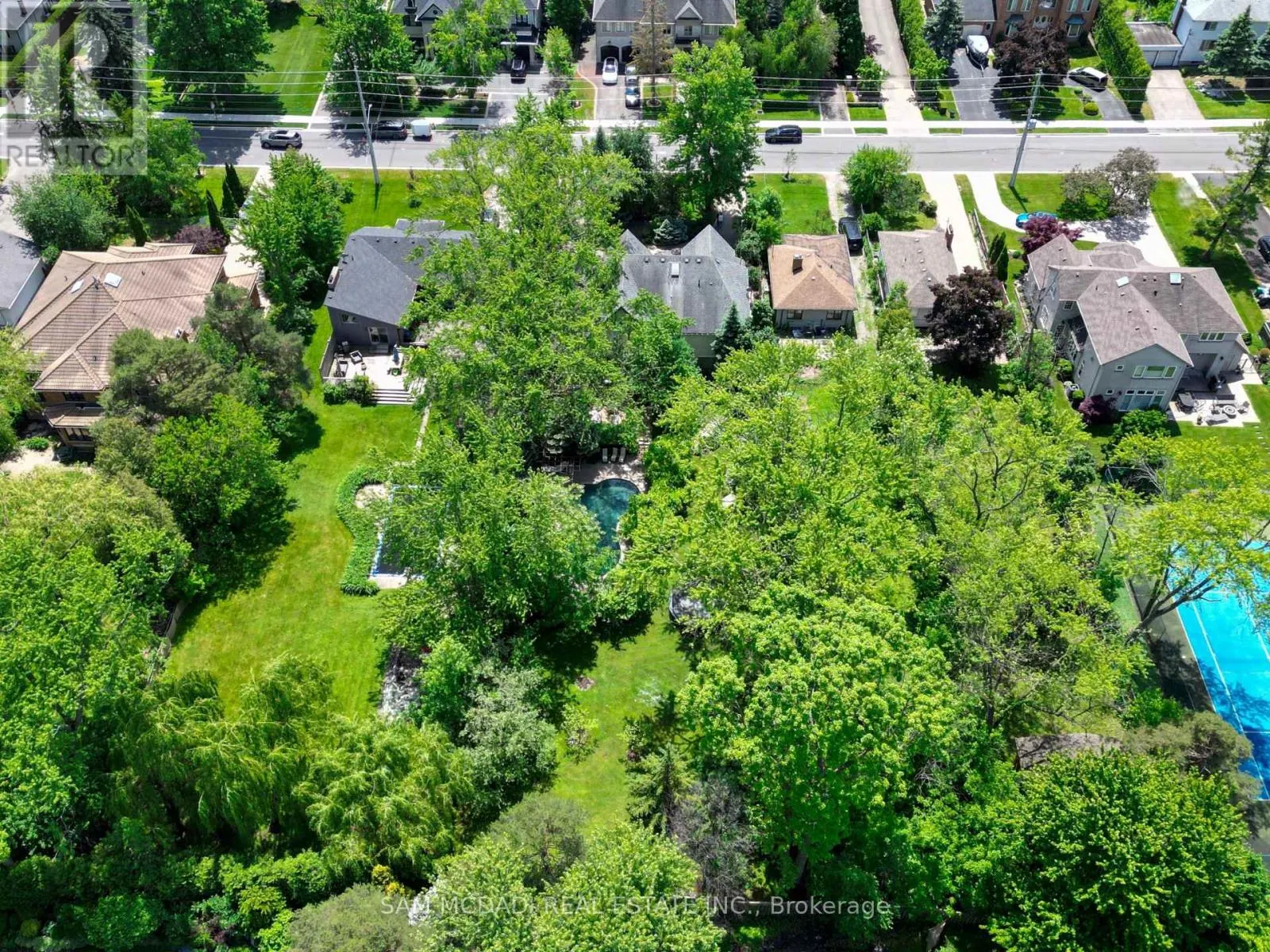 1497 INDIAN GROVE
