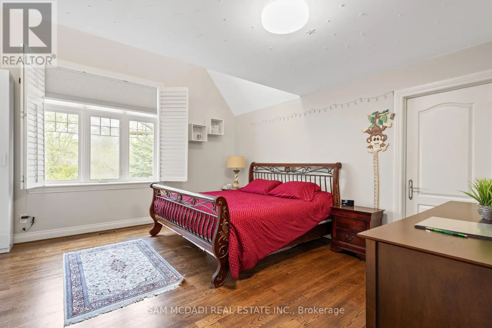 1497 INDIAN GROVE