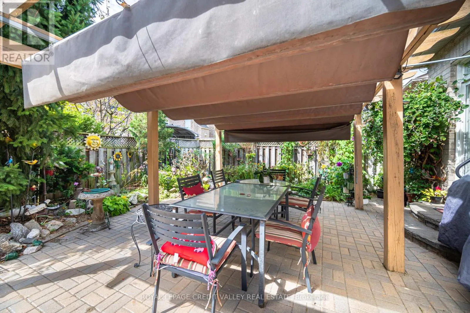 91 TRAILSIDE WALK