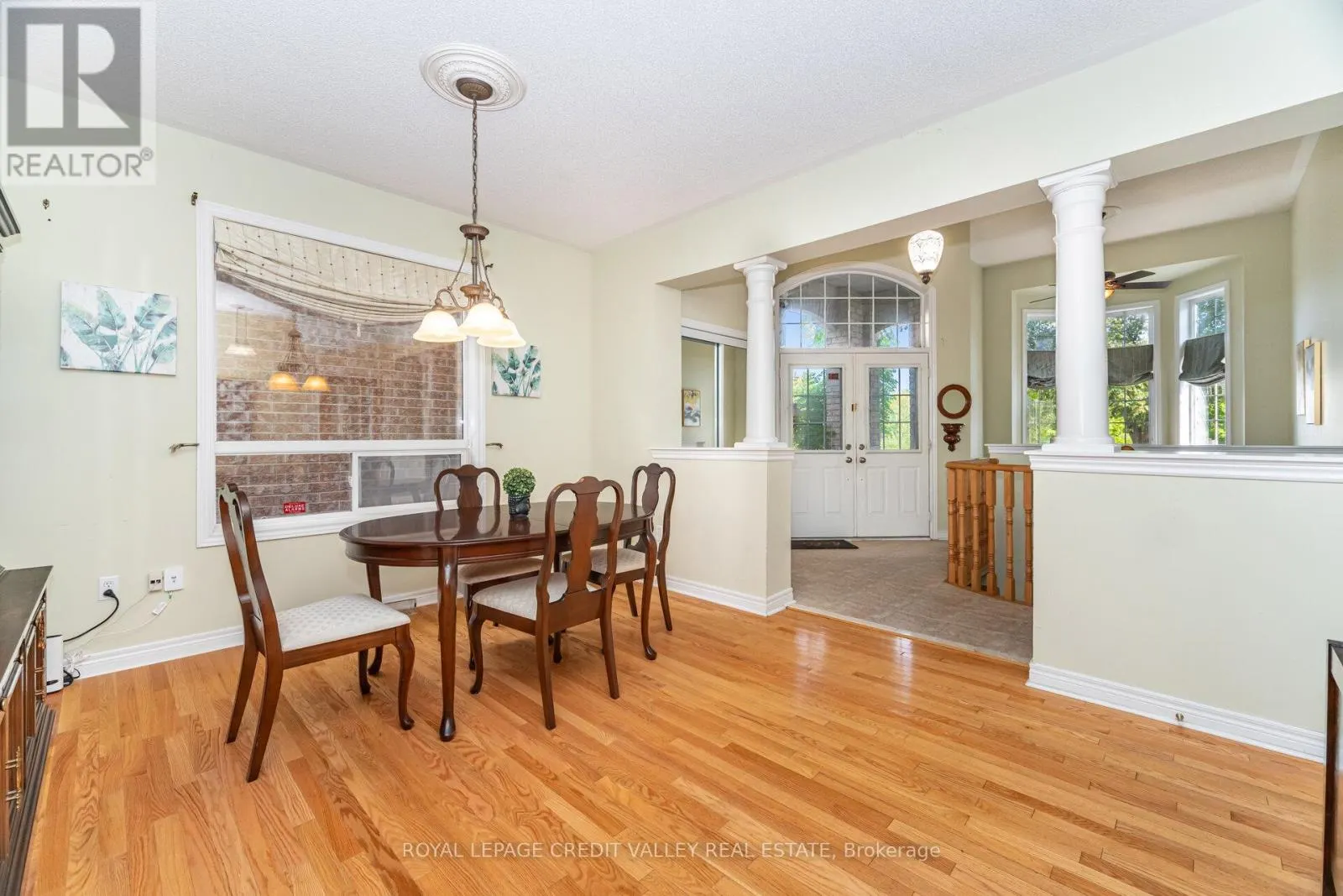91 TRAILSIDE WALK