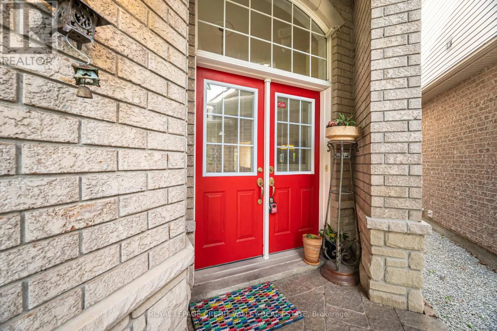 91 TRAILSIDE WALK