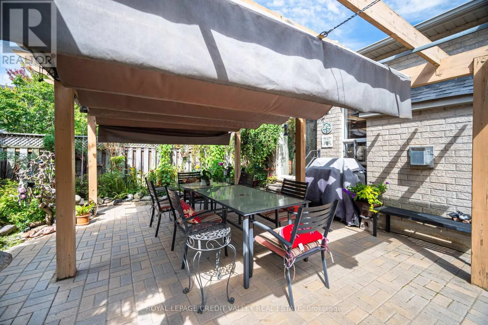 91 TRAILSIDE WALK