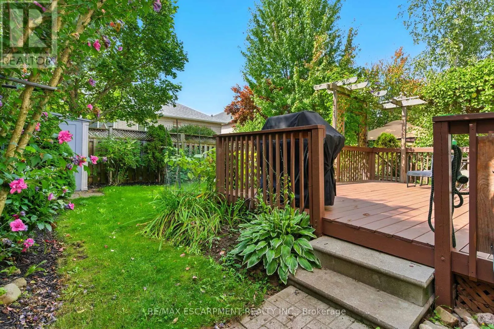 49 JOHNSON CRESCENT