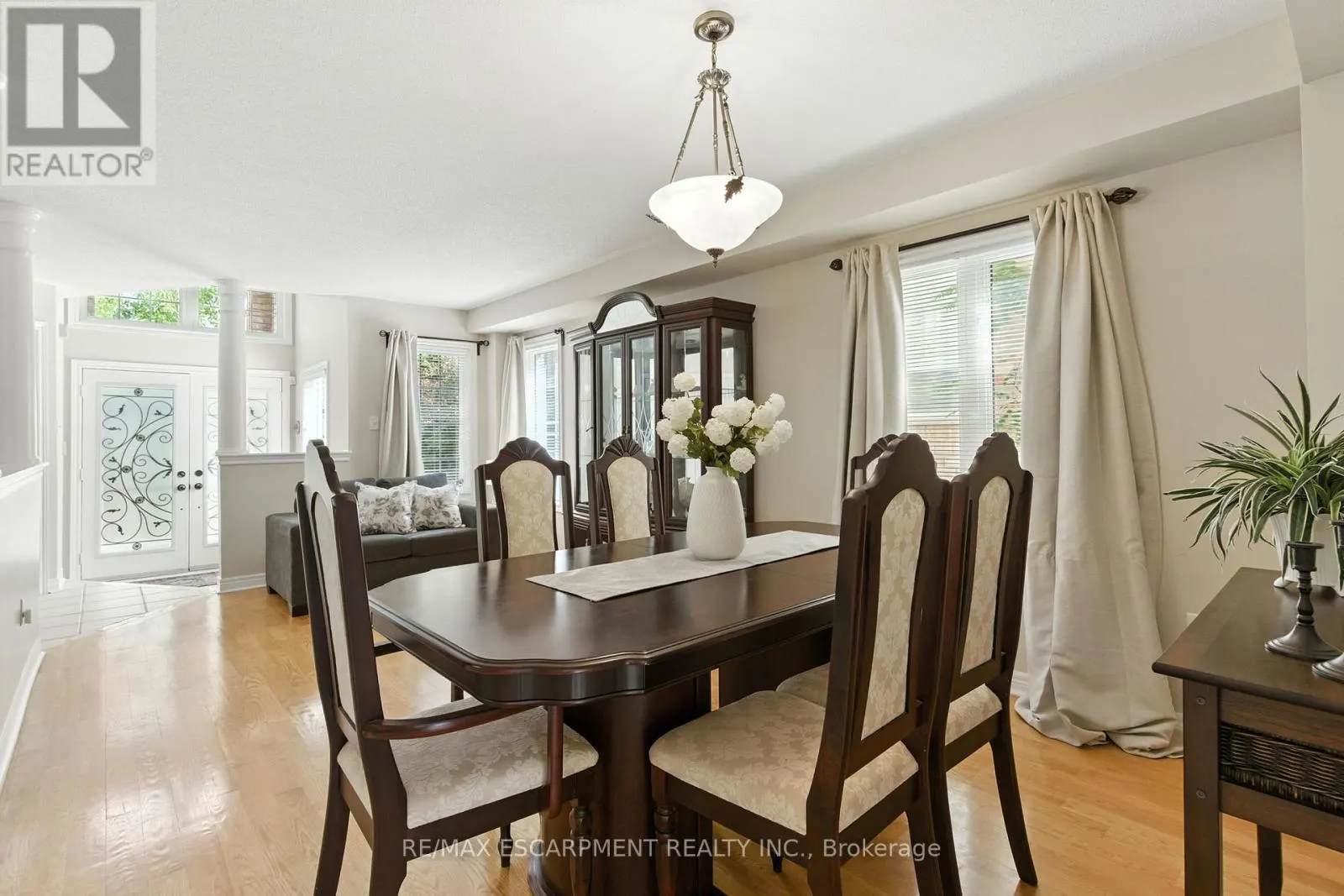 49 JOHNSON CRESCENT