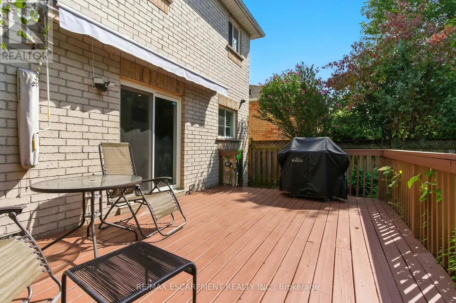 49 JOHNSON CRESCENT
