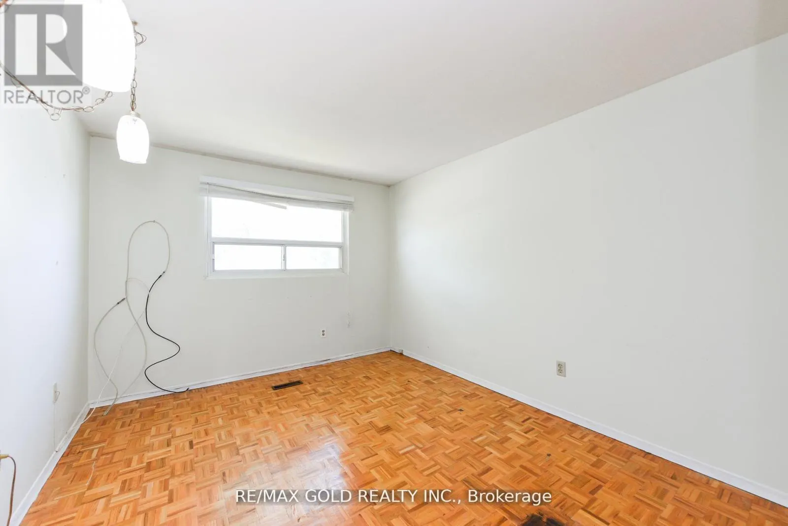 29 GLENMORE CRESCENT