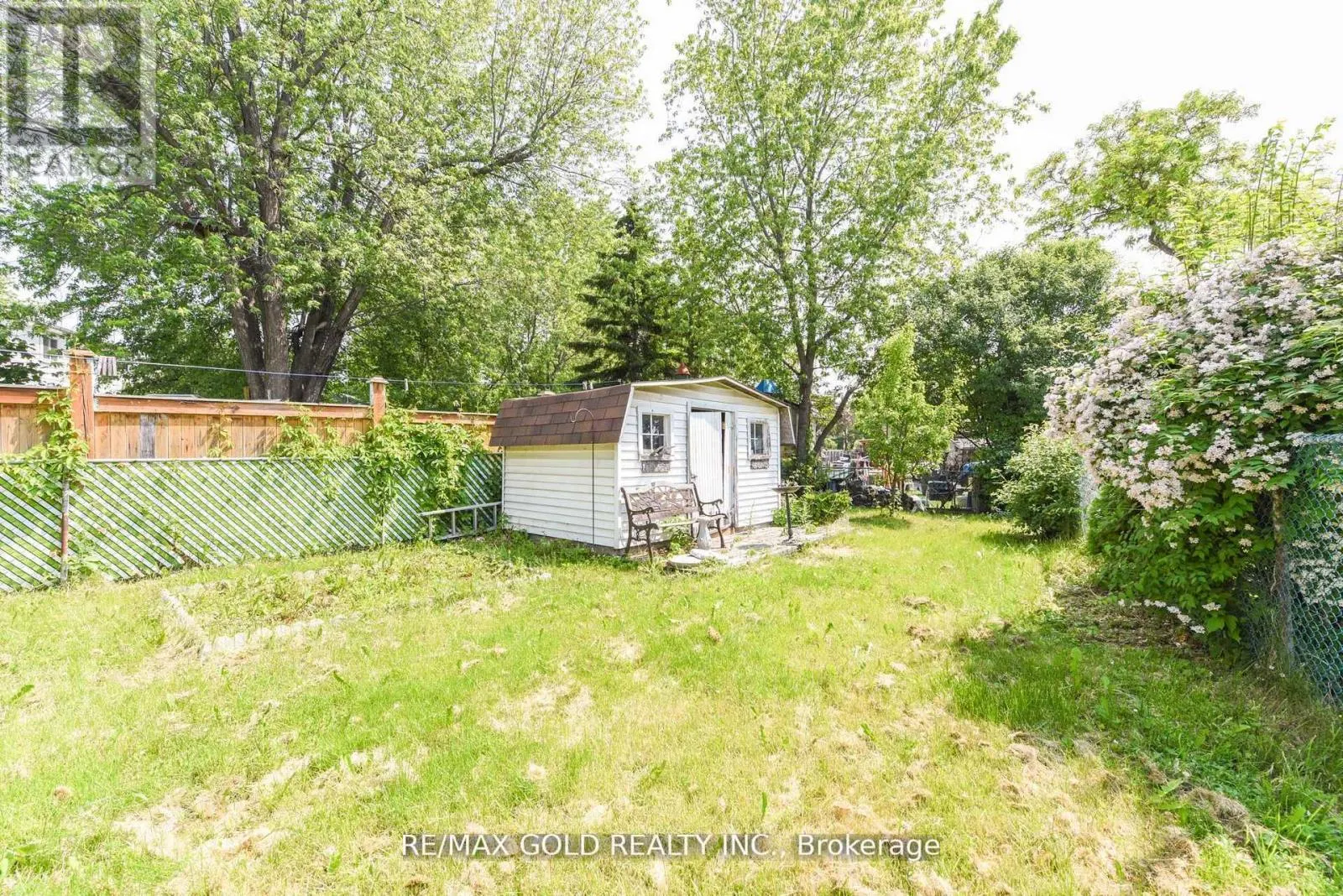 29 GLENMORE CRESCENT