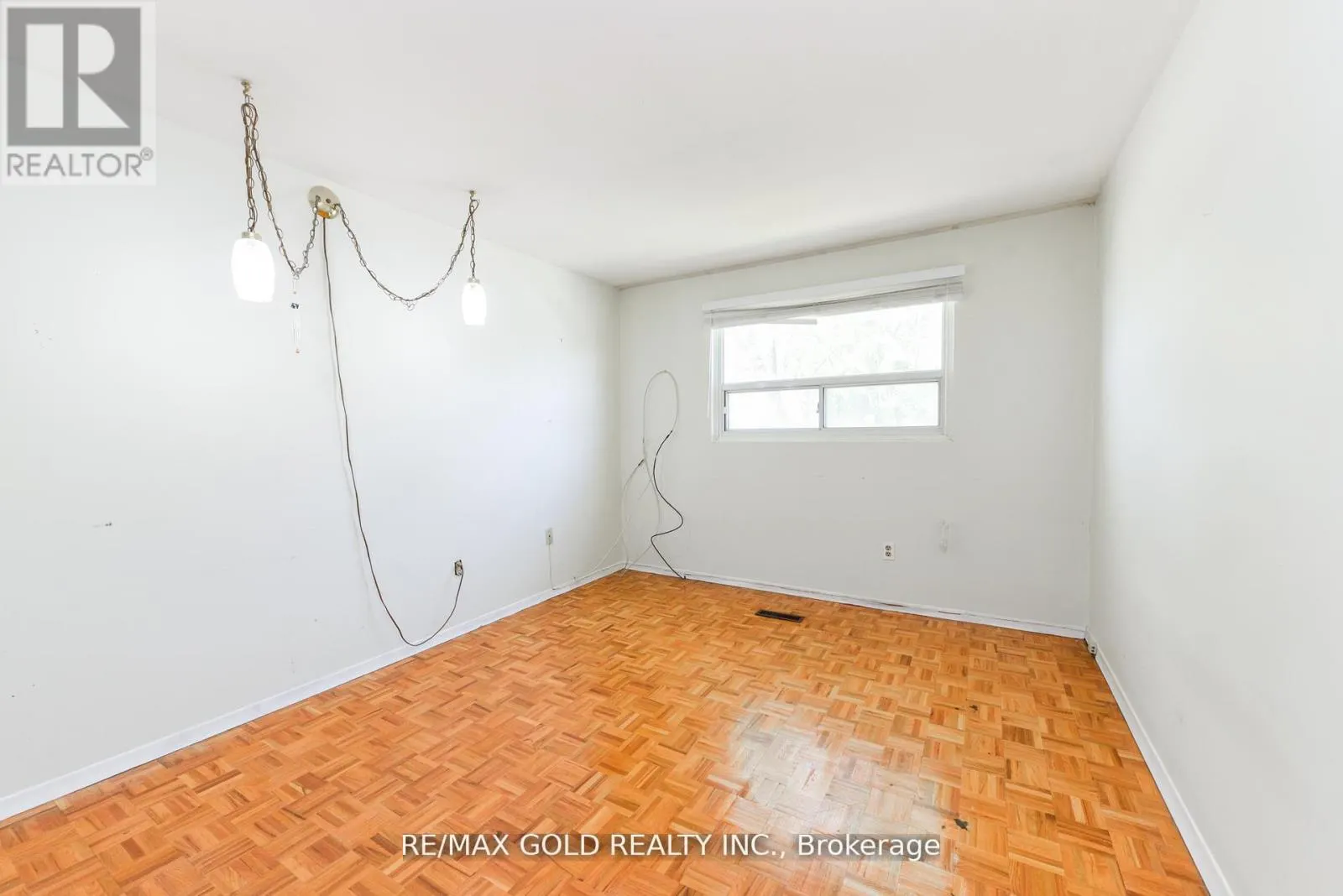 29 GLENMORE CRESCENT