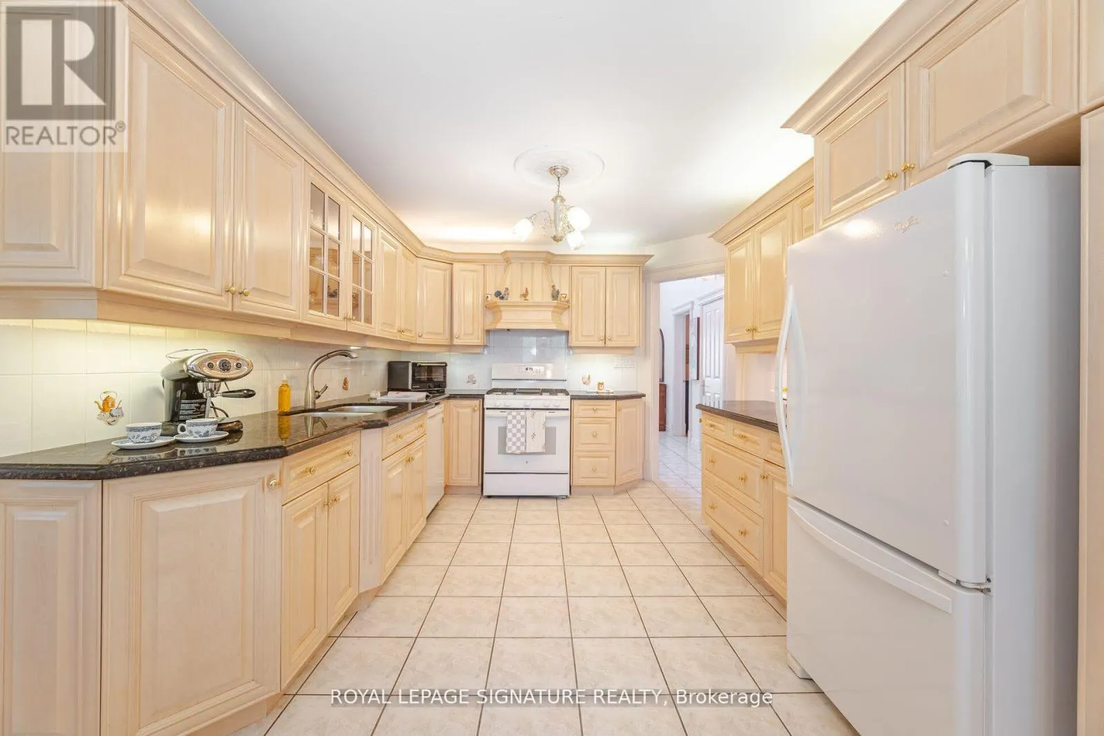 4097 HICKORY DRIVE