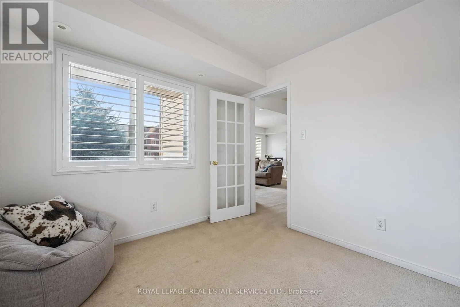 325 - 4975 SOUTHAMPTON DRIVE