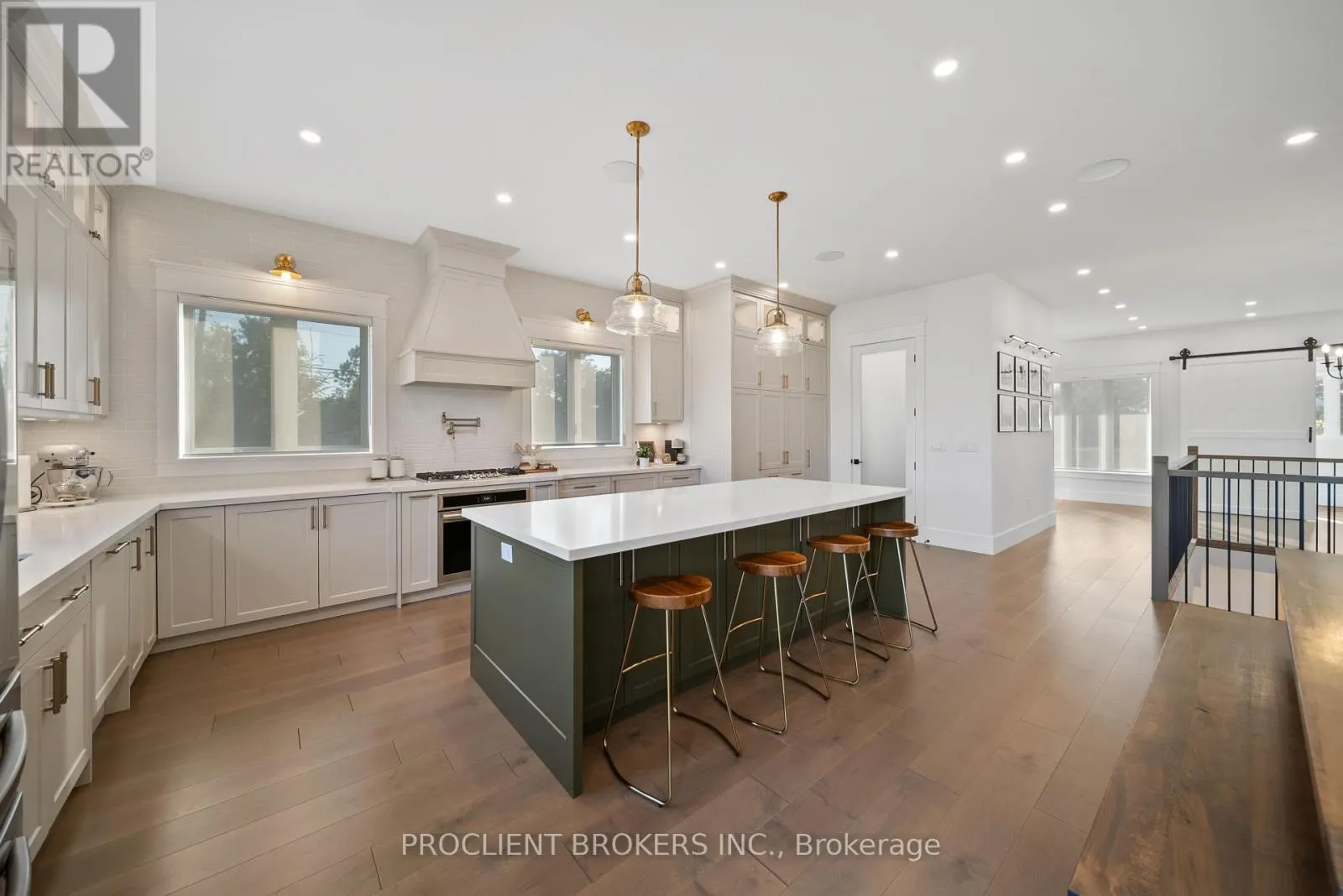 10223 GUELPH LINE