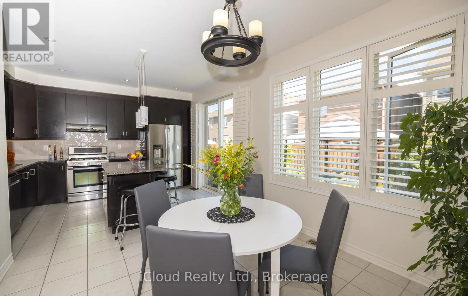 954 PENSON CRESCENT