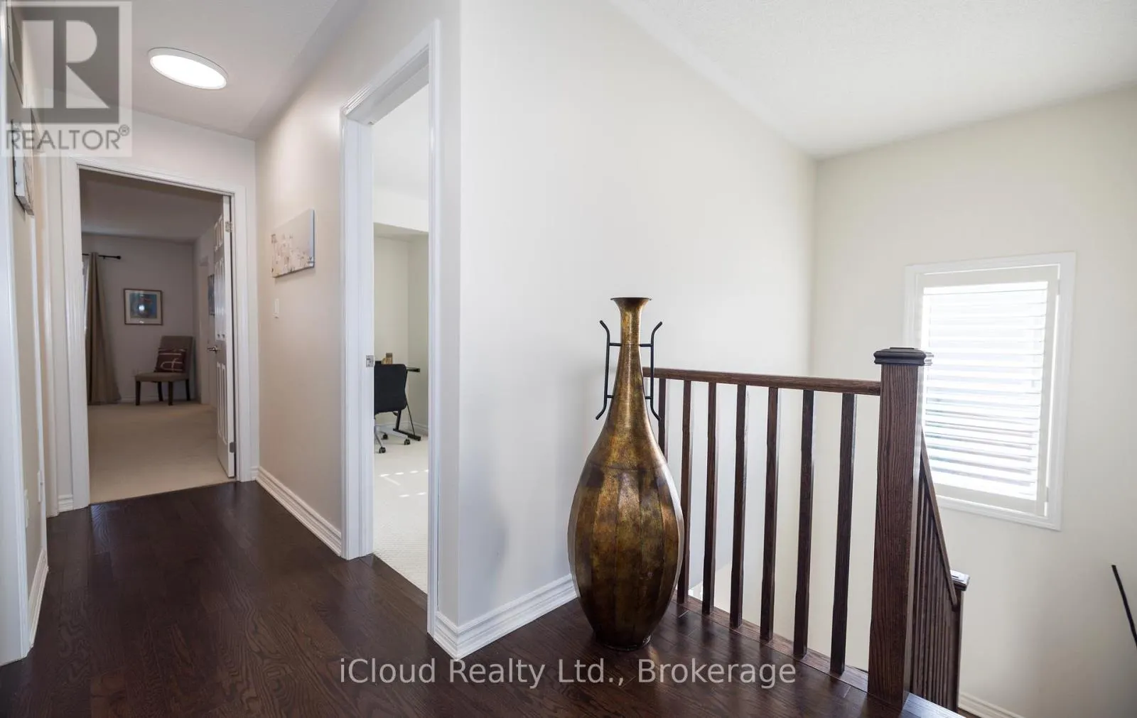 954 PENSON CRESCENT