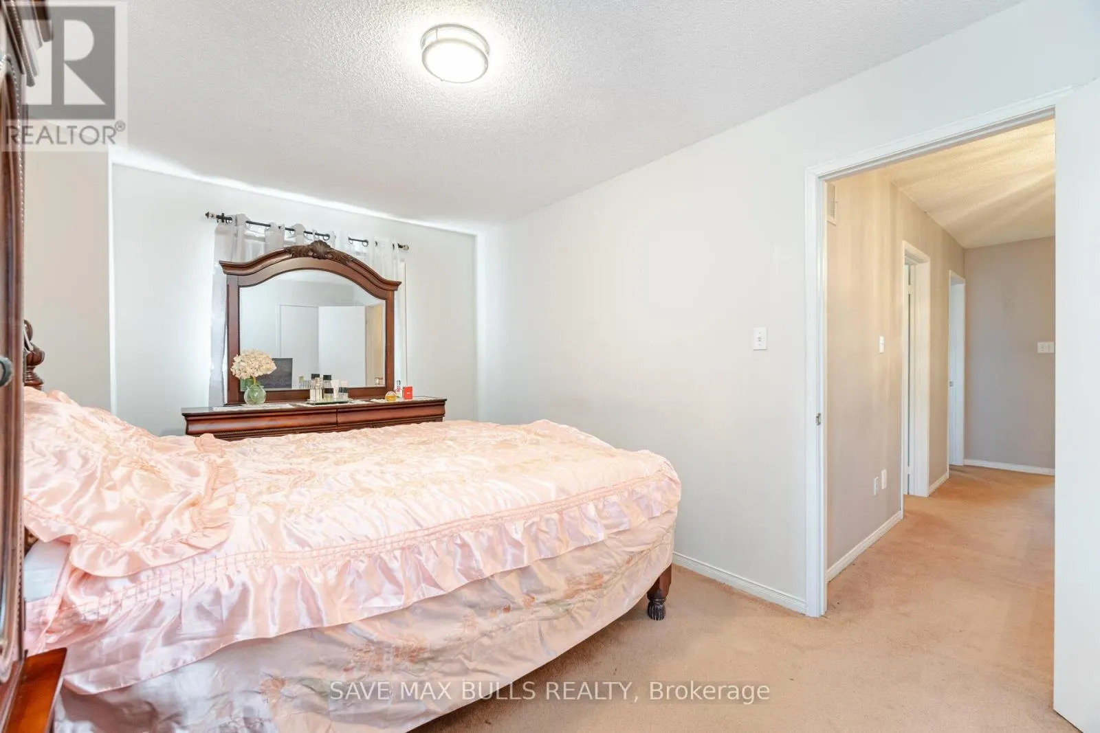 146 TOBA CRESCENT