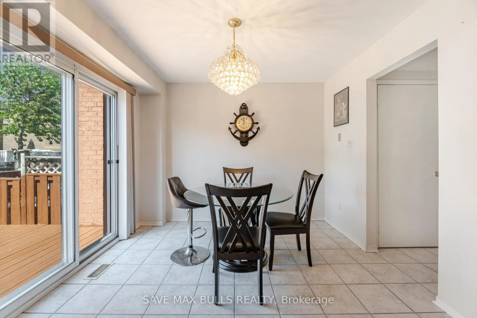 146 TOBA CRESCENT
