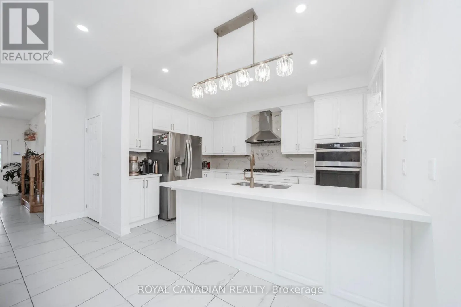 104 BRANIGAN CRESCENT