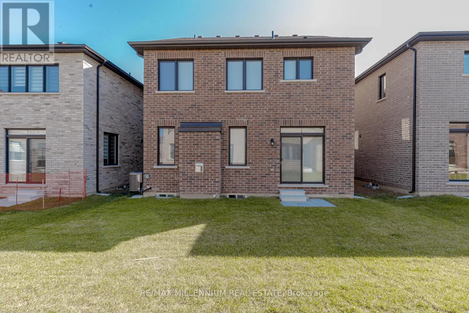 639 BEARBERRY PLACE
