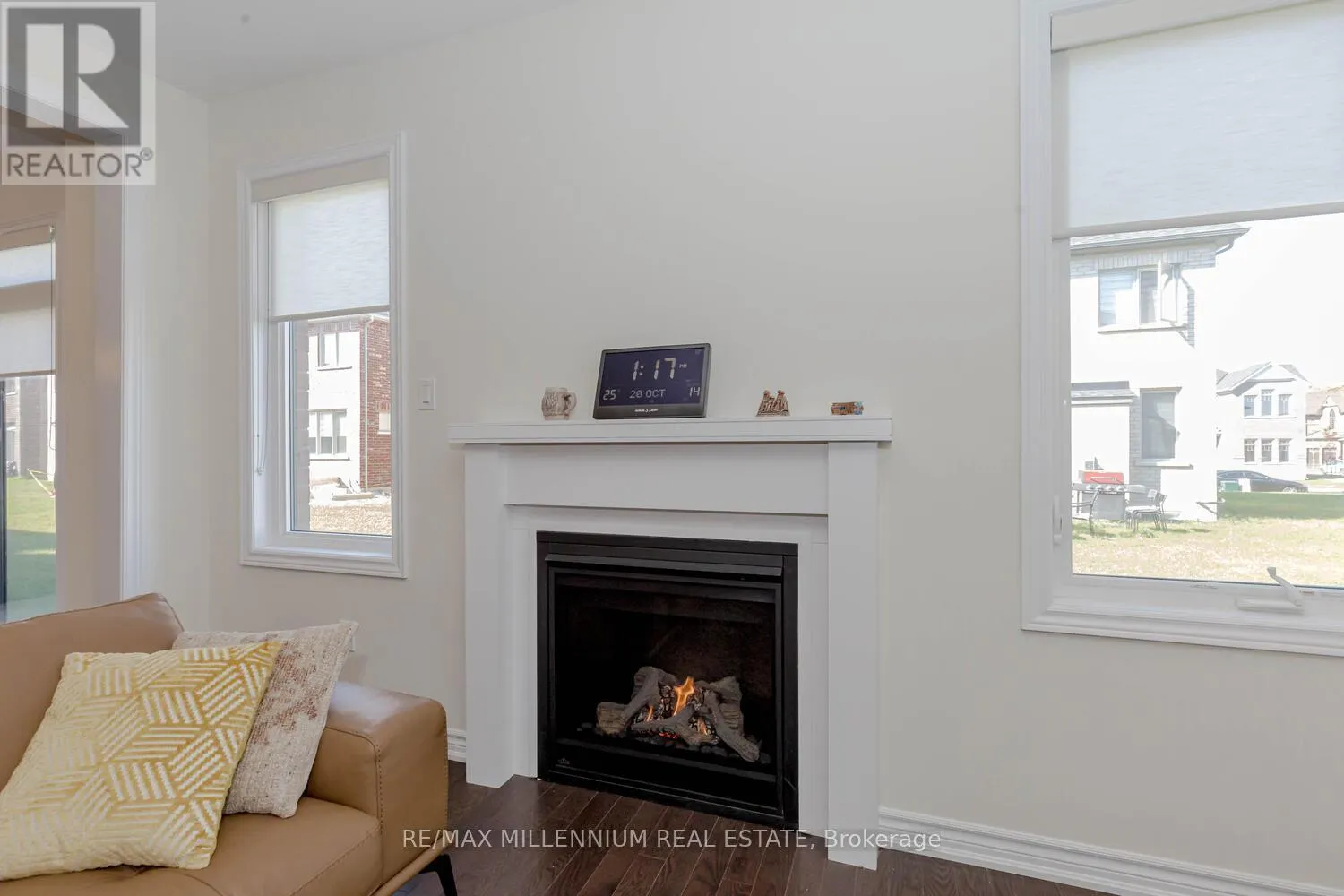639 BEARBERRY PLACE