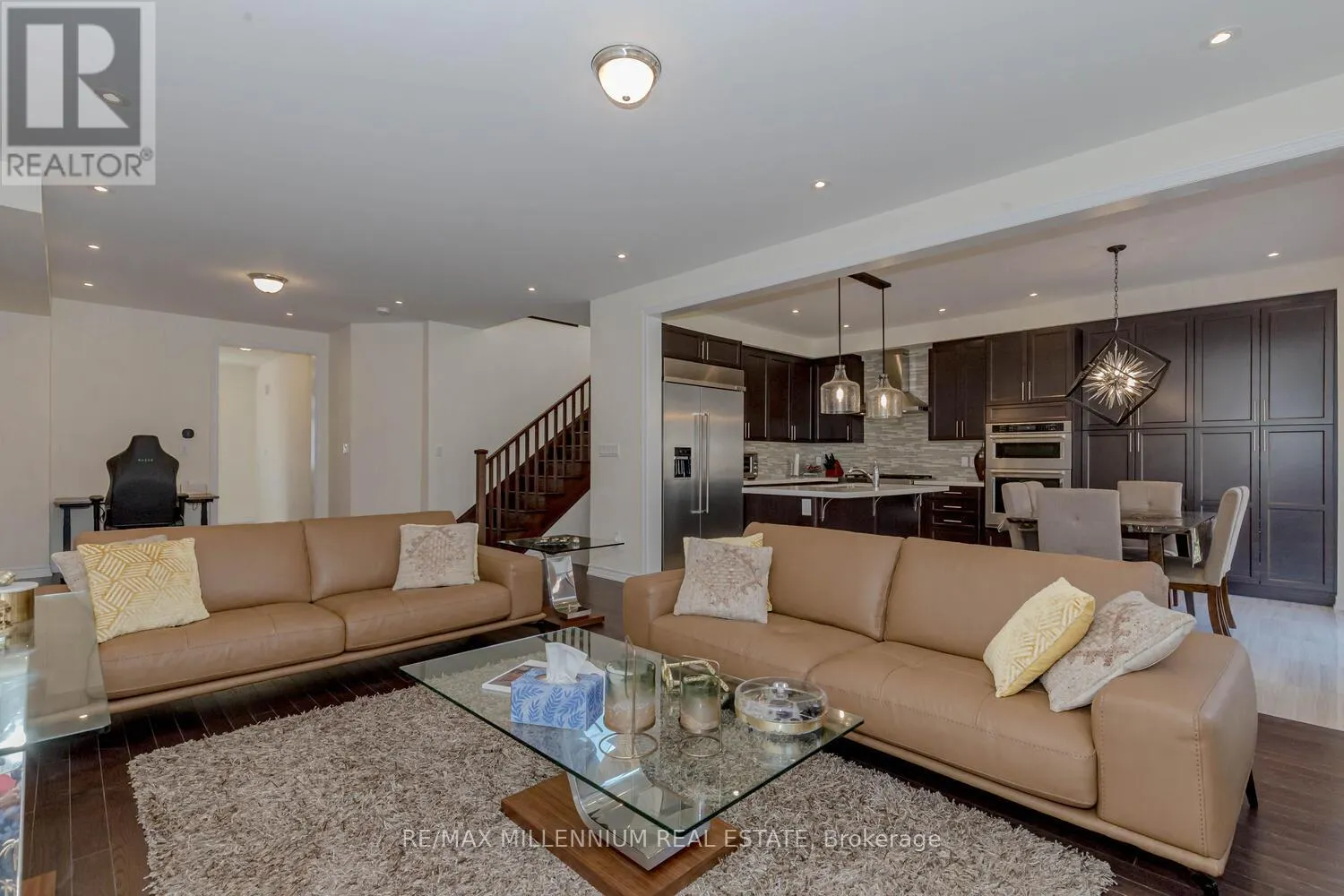 639 BEARBERRY PLACE