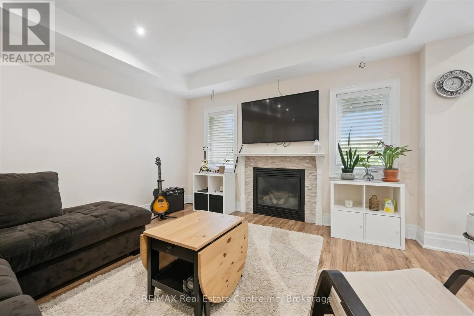 68 GENTLE FOX DRIVE