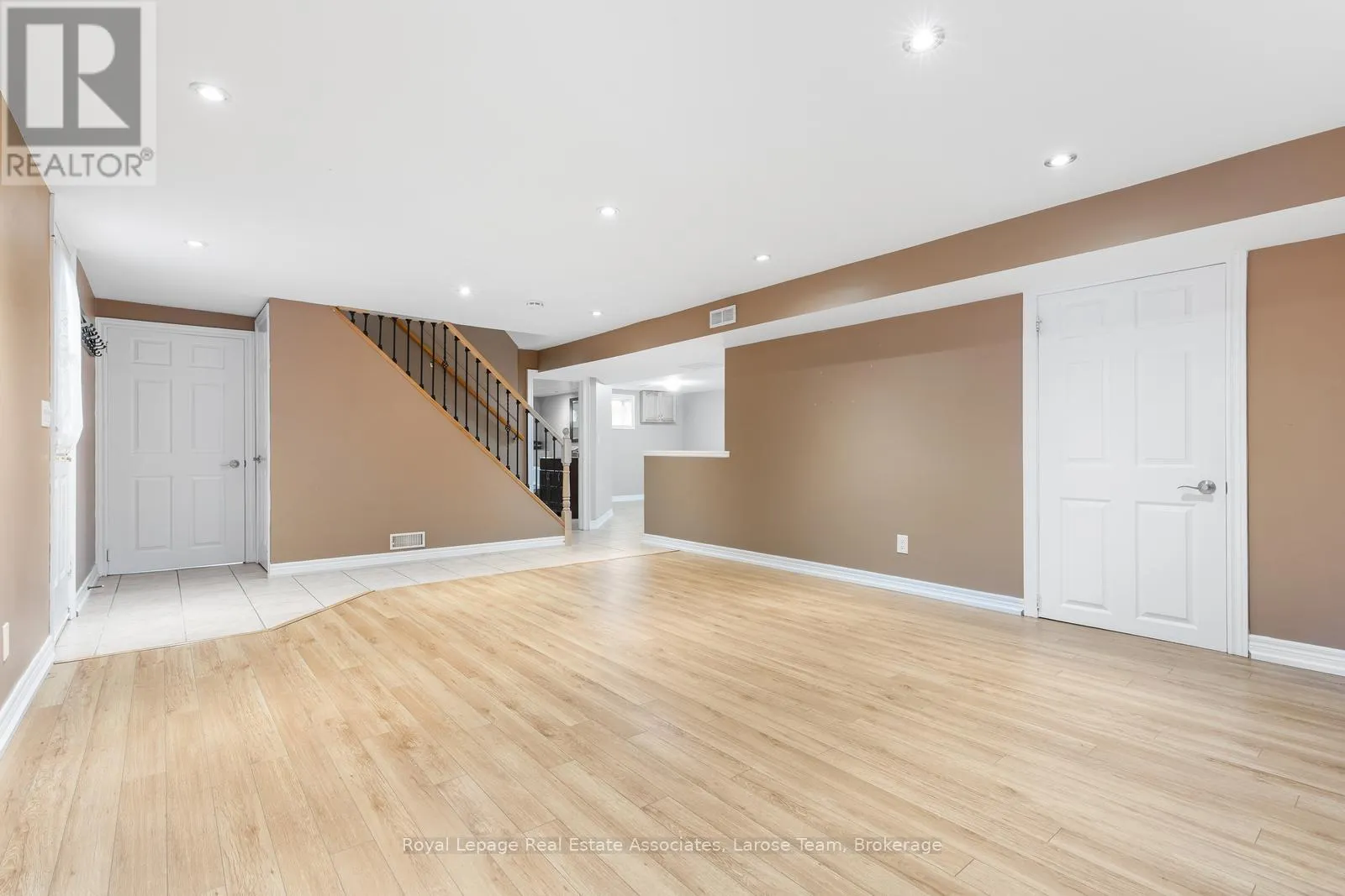 236 WOODALE AVENUE
