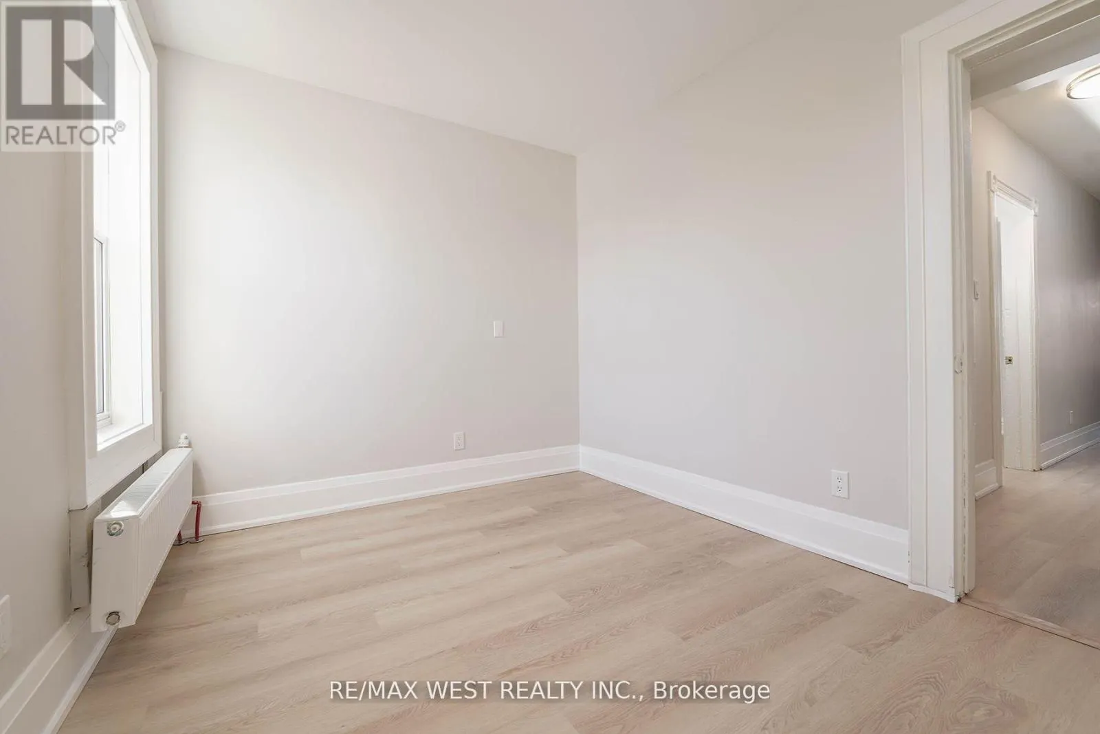115 EDWIN AVENUE